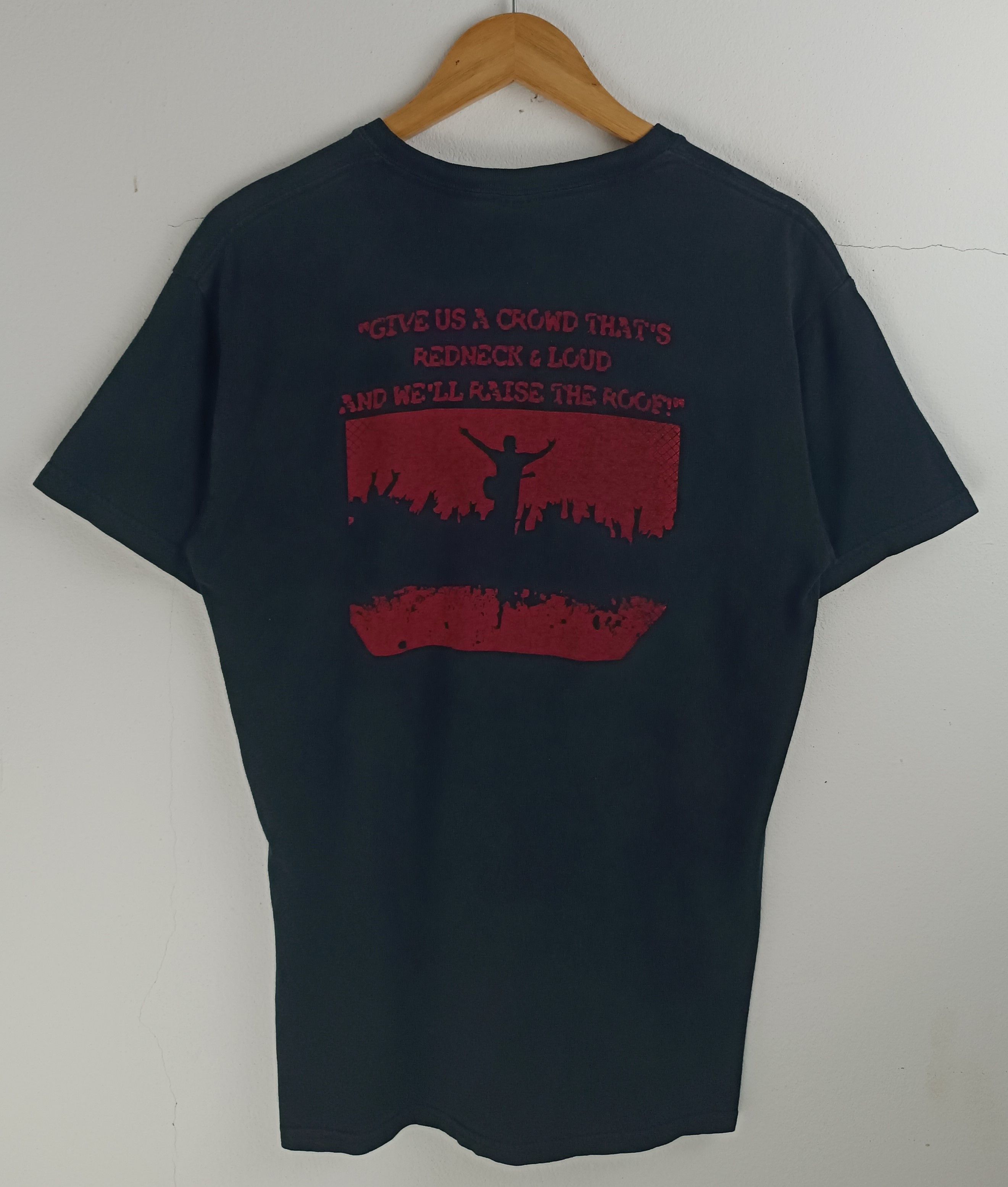 Vintage VINTAGE Y2K I SURVIVED ERIC CHURCH LIVE TEE redneck country Size US M / EU 48-50 / 2 - 4 Thumbnail