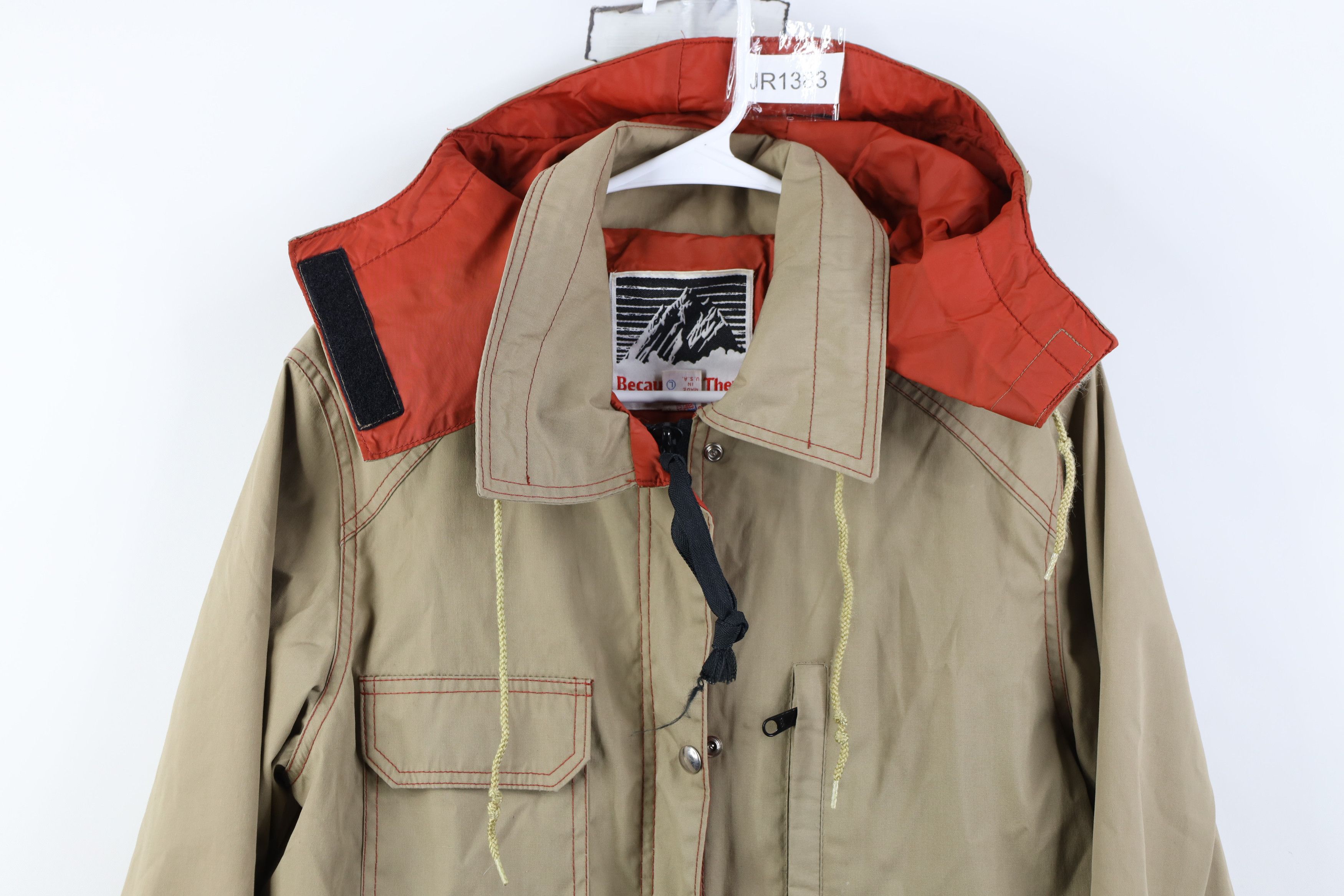 Vintage Vintage 70s Streetwear Hooded Hiking Parka Rain Jacket USA Size L / US 10 / IT 46 - 2 Thumbnail