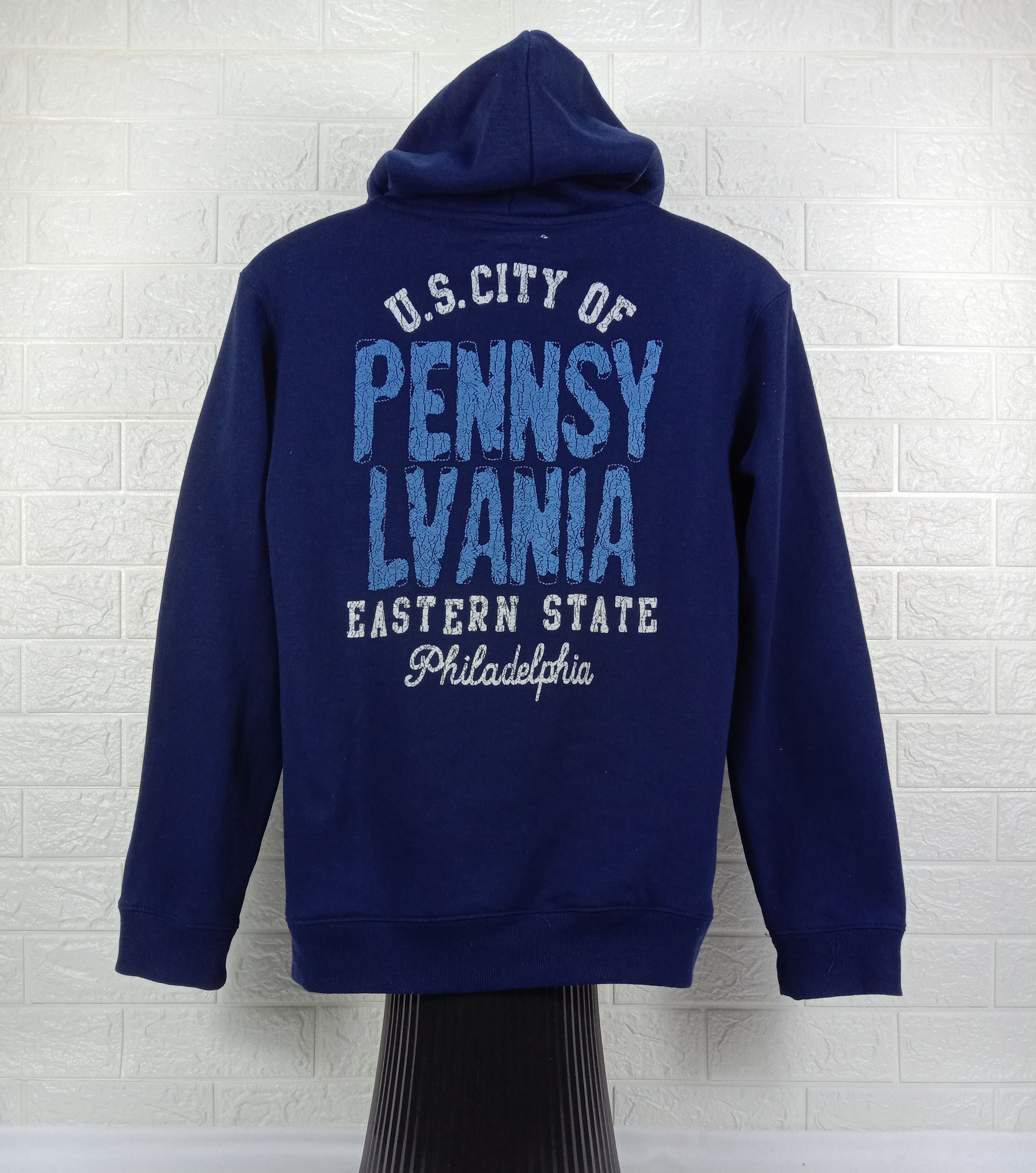 Japanese Brand Vintage Eastern State Philadelphia Hoodie Sweatshirt Size US L / EU 52-54 / 3 - 1 Thumbnail