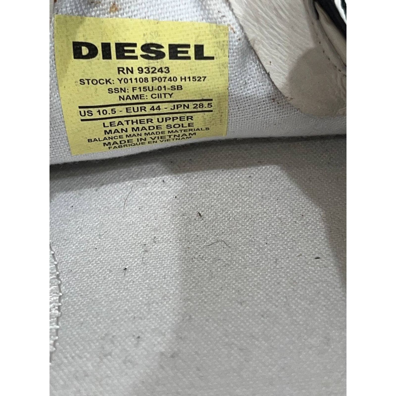 Diesel DIESEL Men's White striped leather Sneakers 10.5 S000058 Size US 9.5 / EU 42-43 - 8 Thumbnail