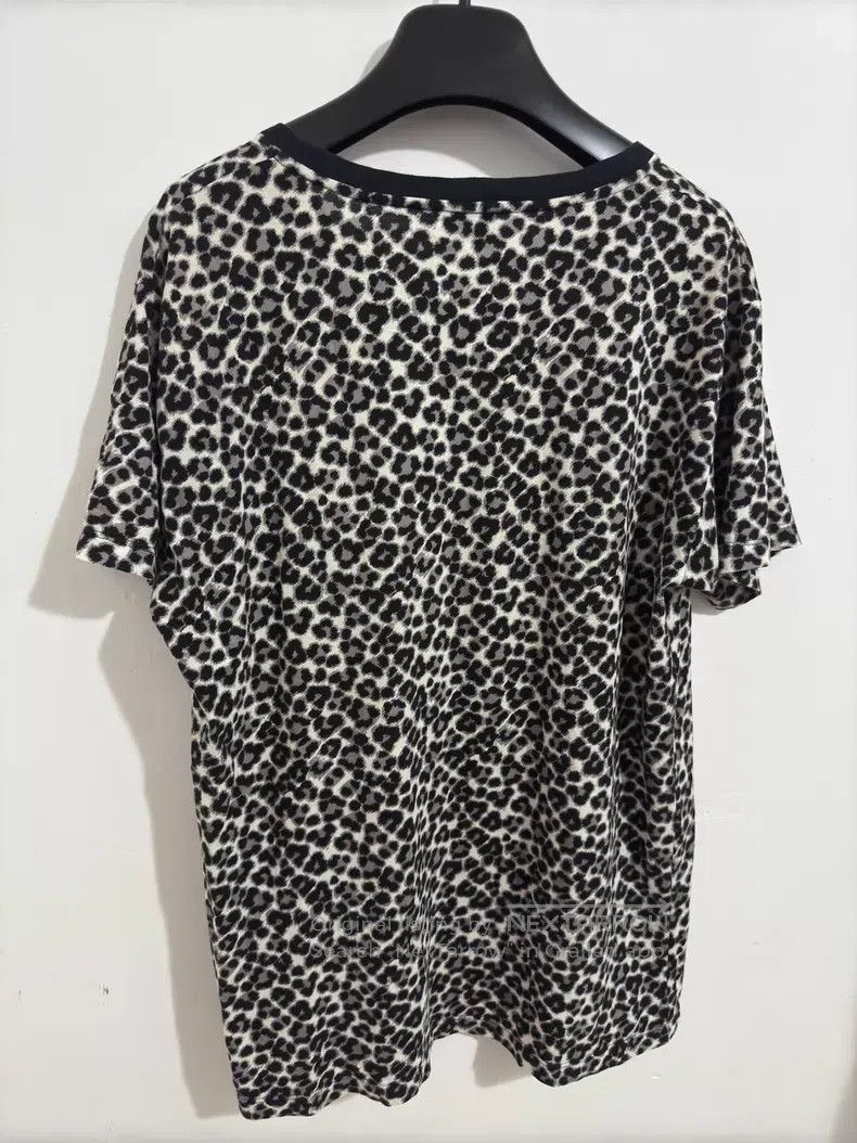 Saint Laurent Paris Saint Laurent Paris Cotton Round Neck Black and Grey Leopa Size US L / EU 52-54 / 3 - 2 Thumbnail