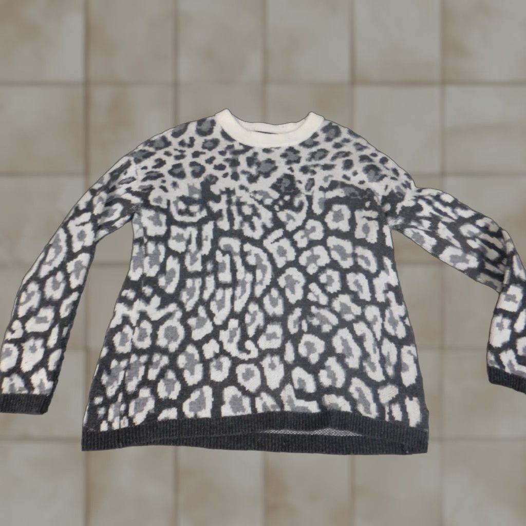 Saks Fifth Avenue Saks Fifth Avenue Womens Sweater XS Gray Crew Neck Pullover Knit Wool Nylon Ruffle Long Sleeve Modern Regular Womens Size XS / US 0-2 / IT 36-38 - 1 Thumbnail