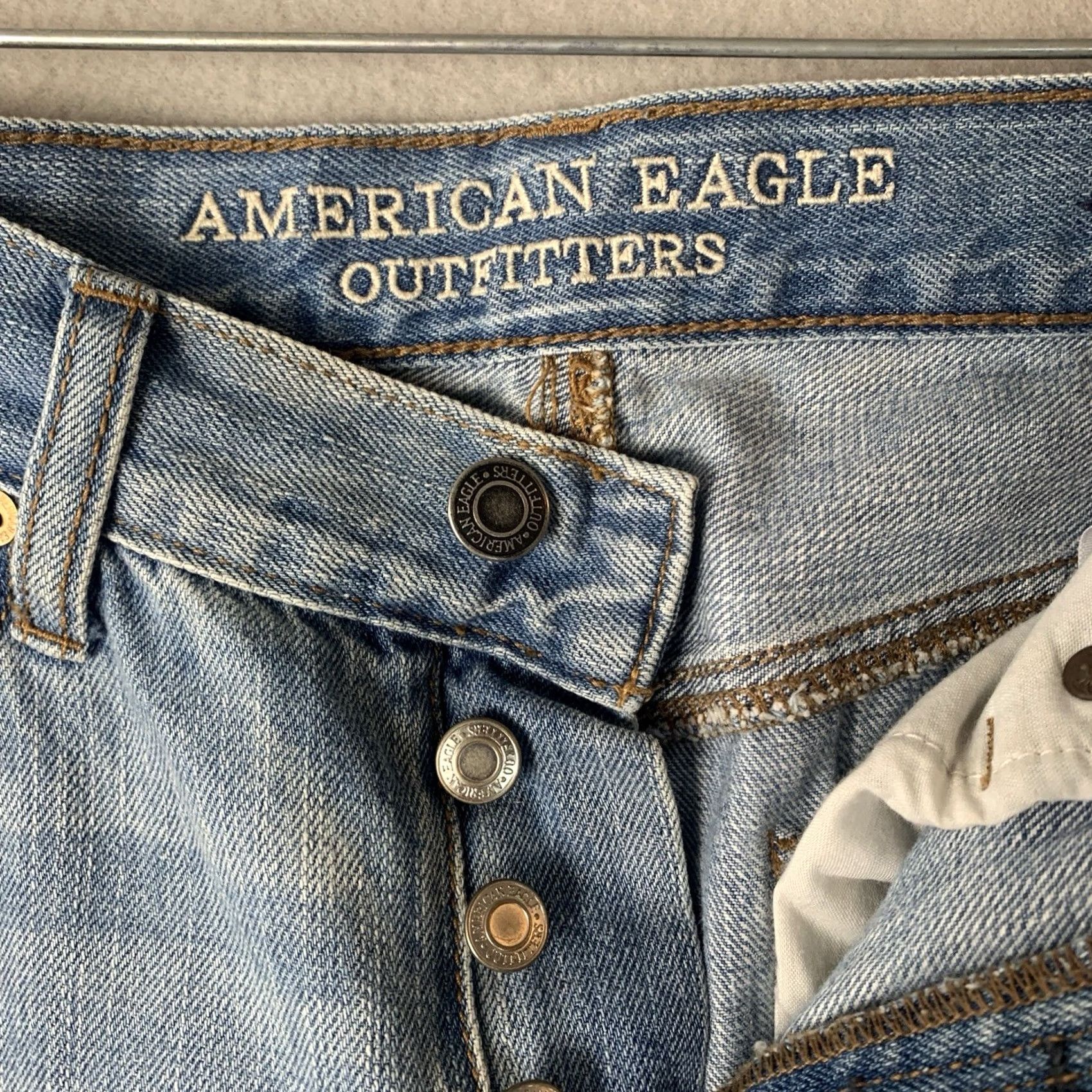 American Eagle Outfitters American Eagle Jeans Women 4 Hi Rise Vintage Blue 2 Tone Button Fly Raw Hem Y2K Jeans Size 27" / US 4 / IT 40 - 4 Thumbnail
