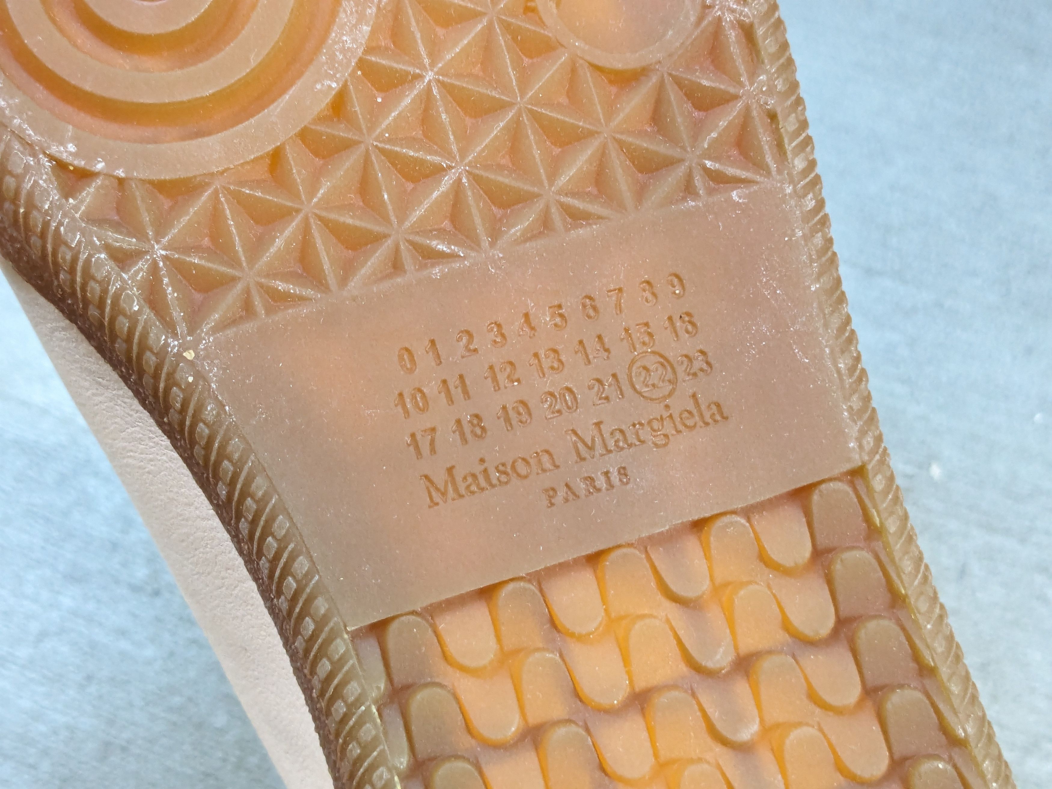 Maison Margiela Maison Margiela Future Beige 10 43 Leather High Tops Rare Size US 10 / EU 43 - 21 Thumbnail