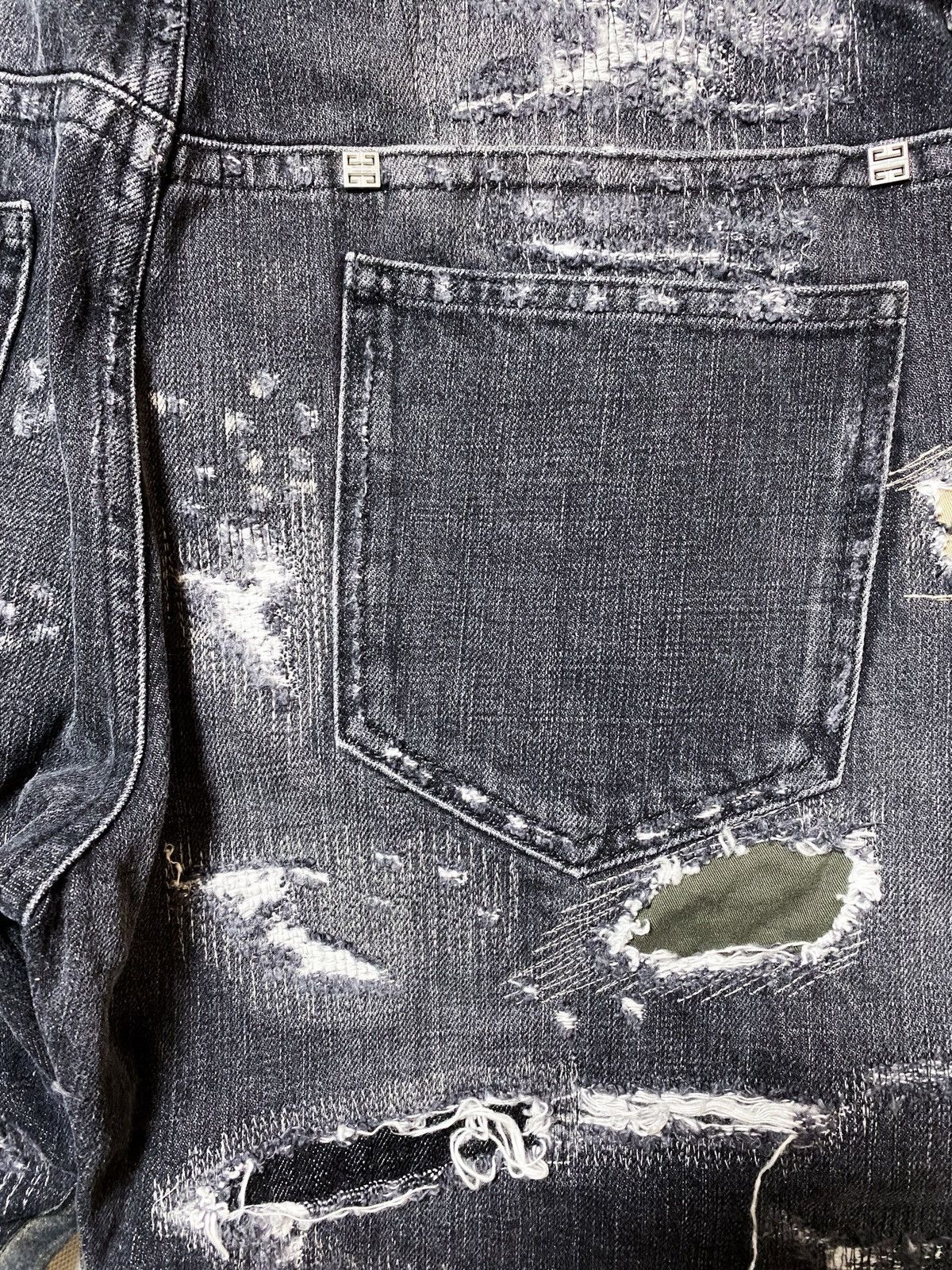 Givenchy GIVENCHY DESTROYED BORO REPAIRED JEANS Size US 32 / EU 48 - 6 Thumbnail