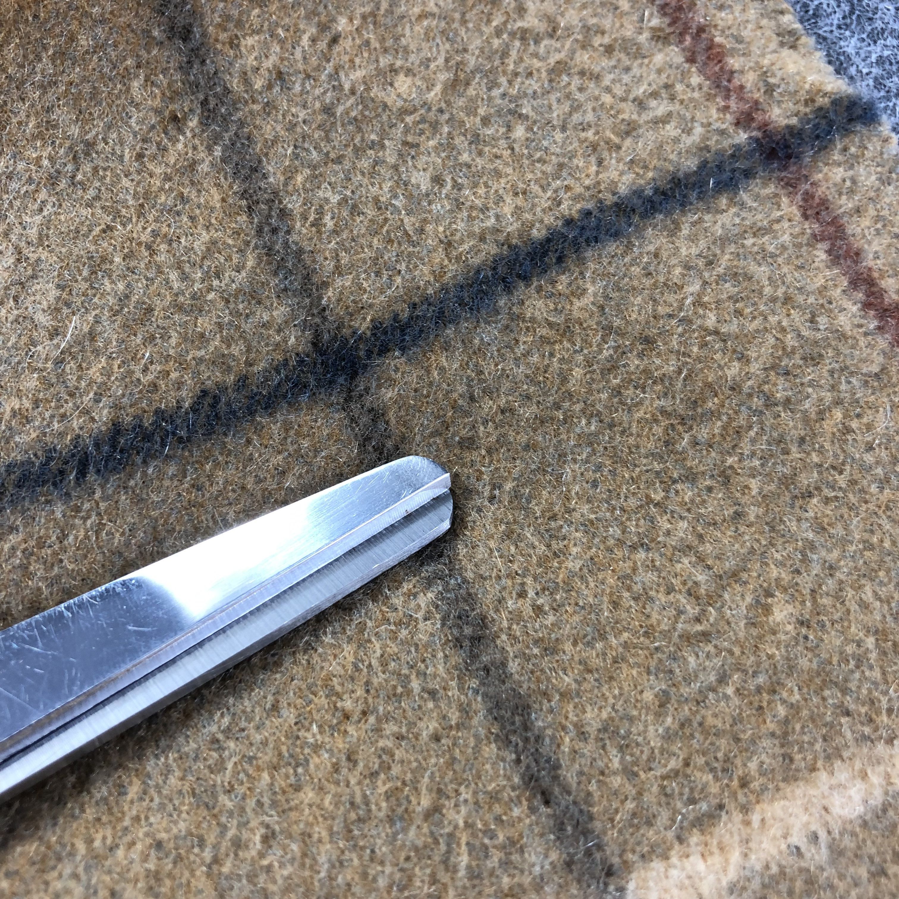 Burberry Burberrys Nova Check Cashmere Scarf Muffler V1612 Size ONE SIZE - 6 Thumbnail