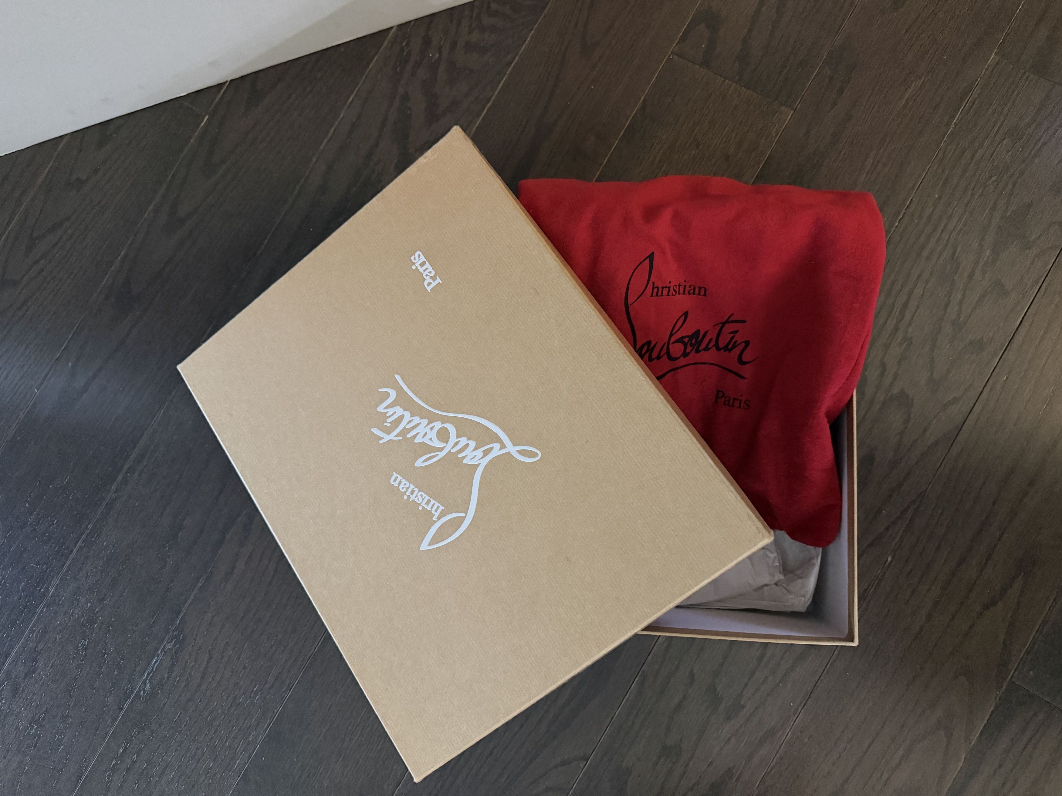Christian Louboutin ALOPISTA FLAT CLF ABR/NAP/GG Size US 7 / EU 40 - 8 Thumbnail