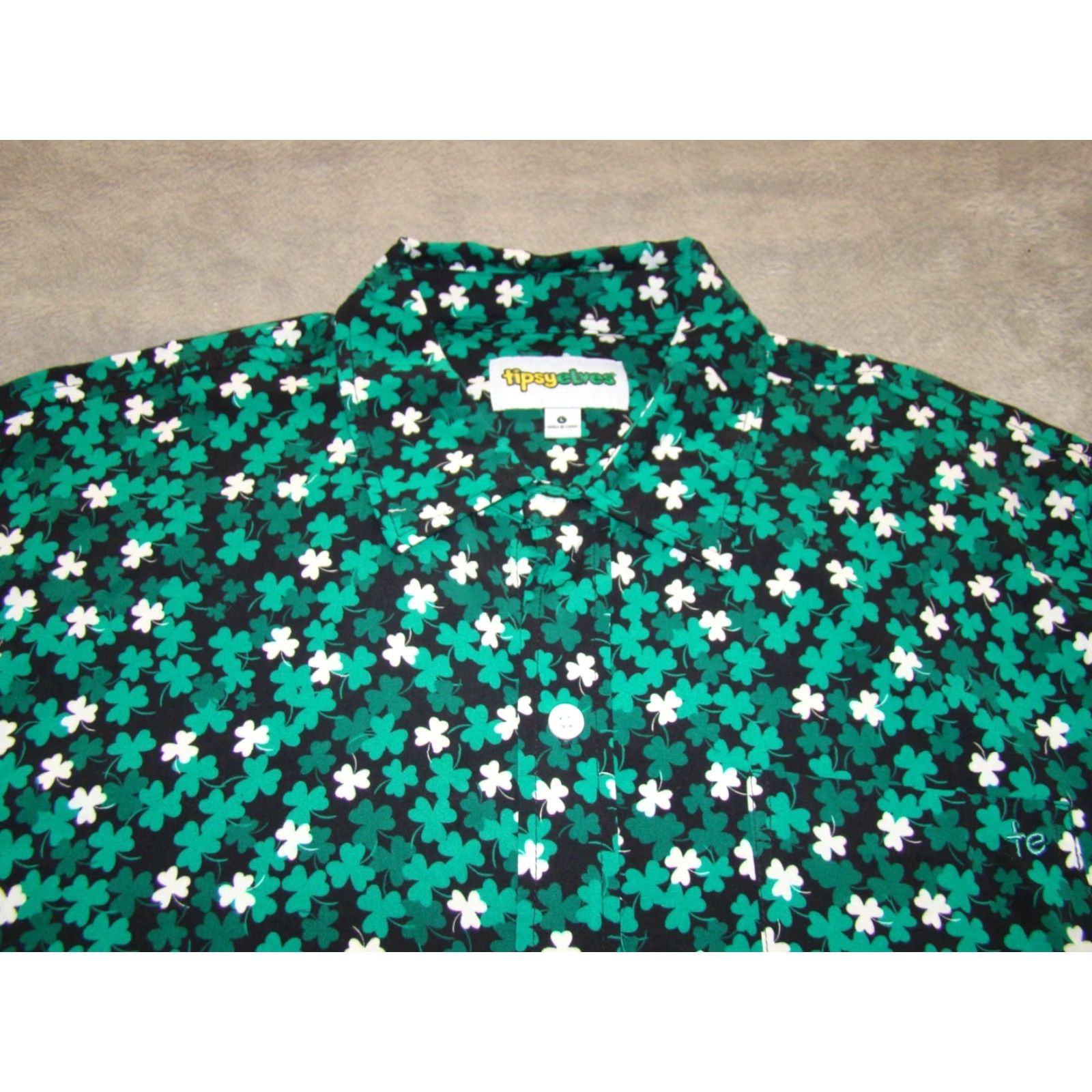 Vintage Tipsy Elves Shirt Main Selling Point: Shamrock Confetti Green Clover Irish St Patrick's Day Button-Up Shirt L Mens Size US L / EU 52-54 / 3 - 3 Thumbnail