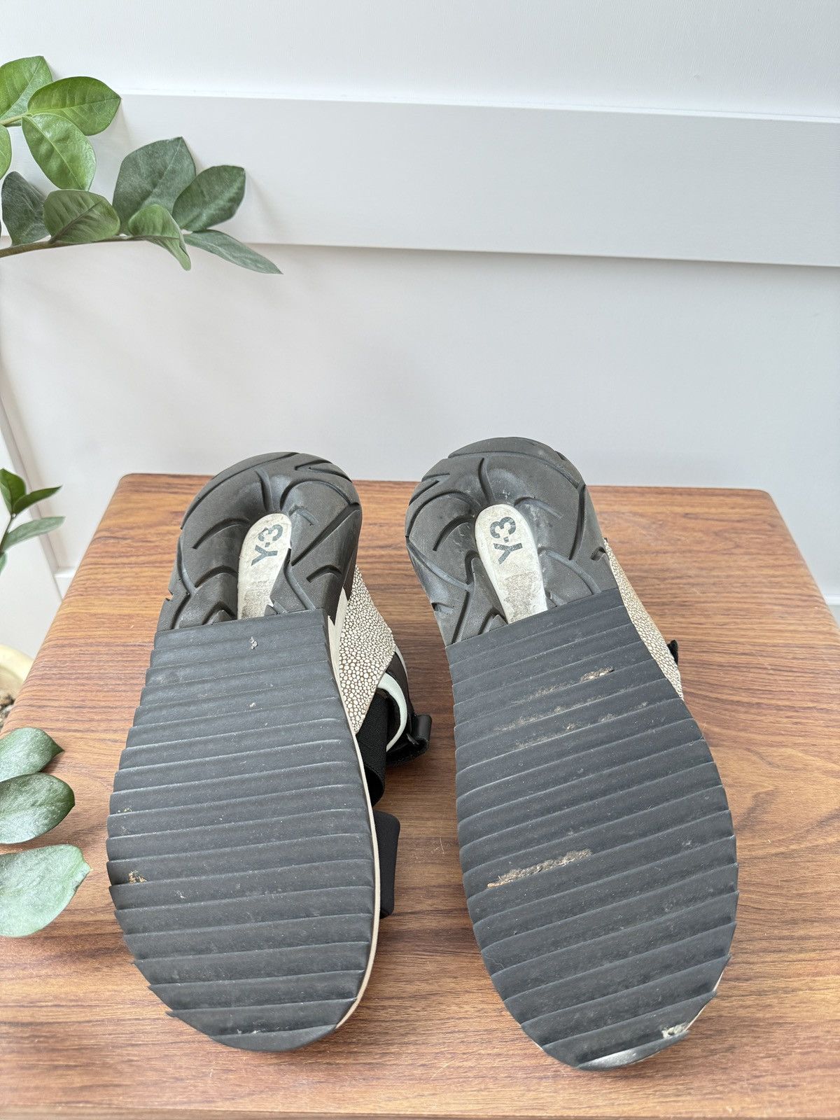 Y-3 Orange Stingray Kahoe Sandal Size US 8 / EU 41 - 8 Thumbnail