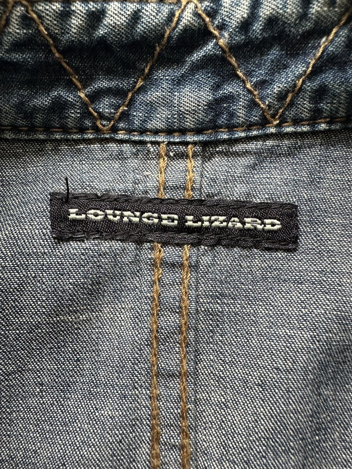 Lounge Lizard 00's Lounge Lizard stonewash denim shirt / if six was nine Size US M / EU 48-50 / 2 - 12 Thumbnail