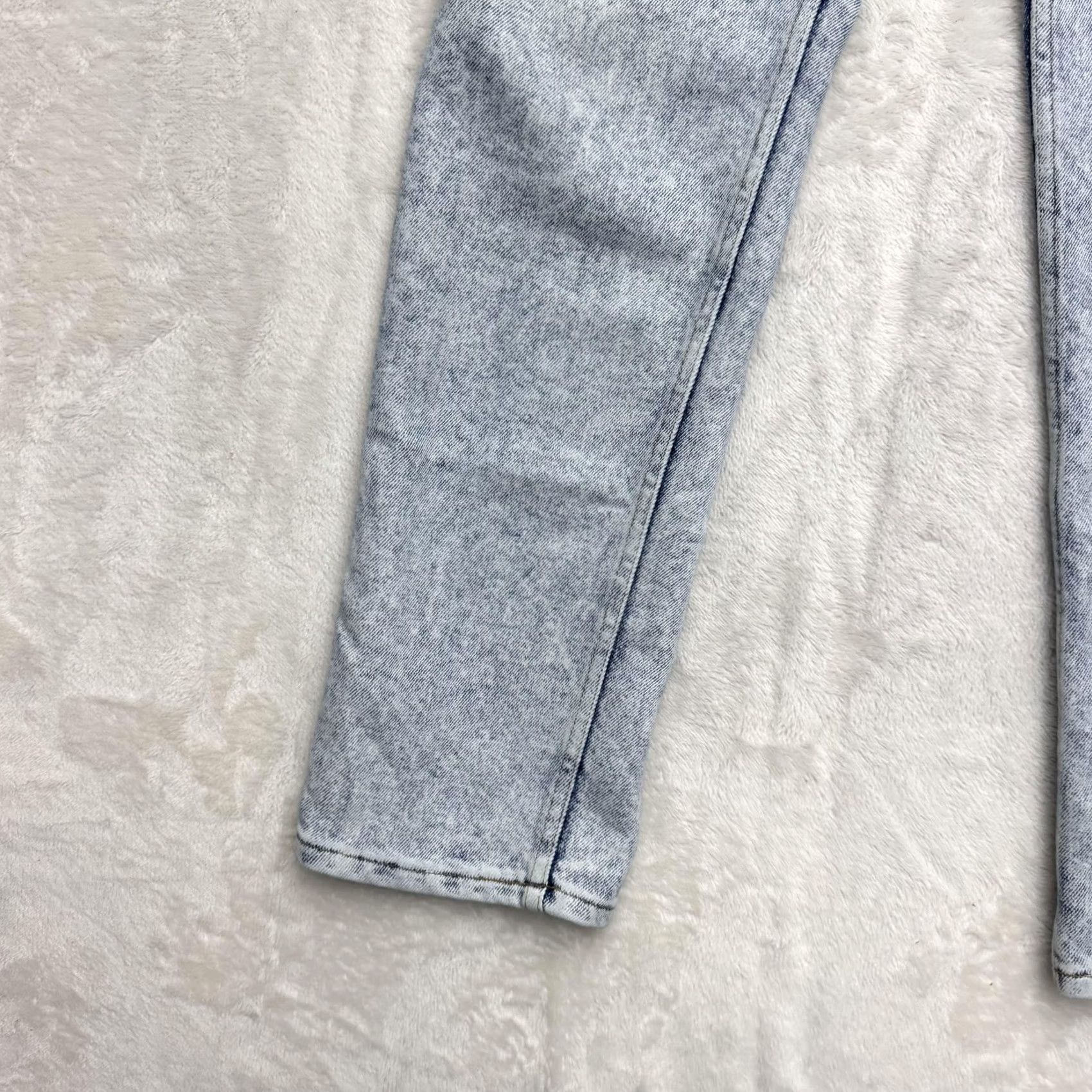 Levi's VINTAGE Levi's Silver Medal Jeans Mens 32x32 Blue Acid Wash Straight Leg Denim Shirt? Size US 31 - 7 Thumbnail