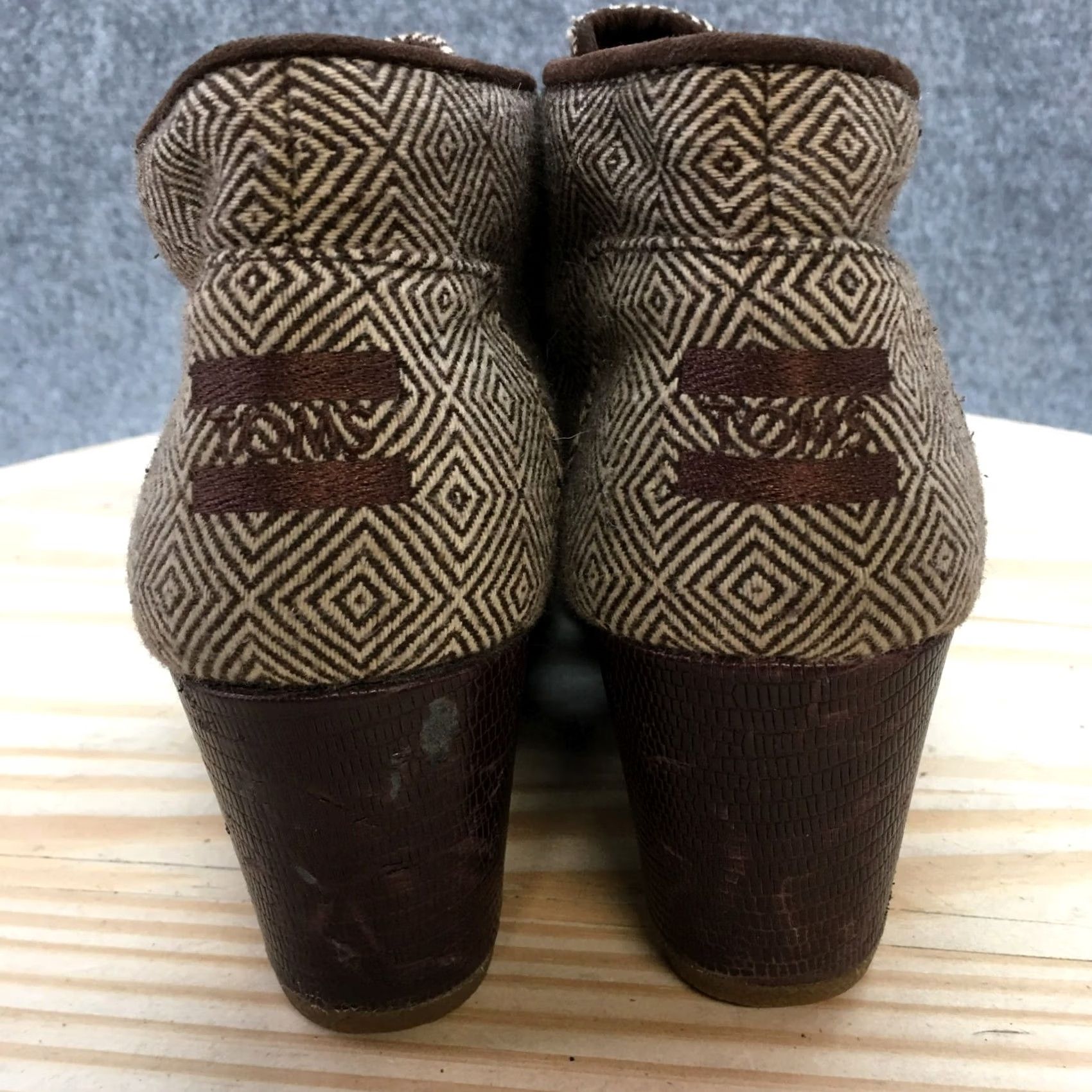 Toms Toms Boots Womens 9 Herringbone Desert Ankle Booties Brown Wedge Lace Up 690515 Size US 9 / IT 39 - 7 Thumbnail