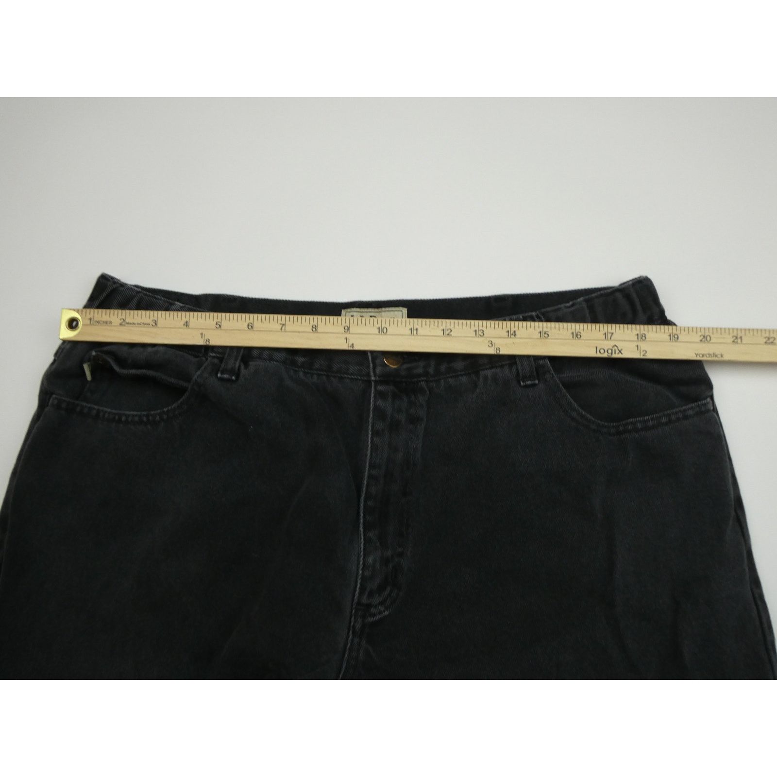 L.L. Bean men's LL Bean Comfort Waist jeans, 40x29, black, 100% cotton Size US 40 / EU 56 - 6 Thumbnail