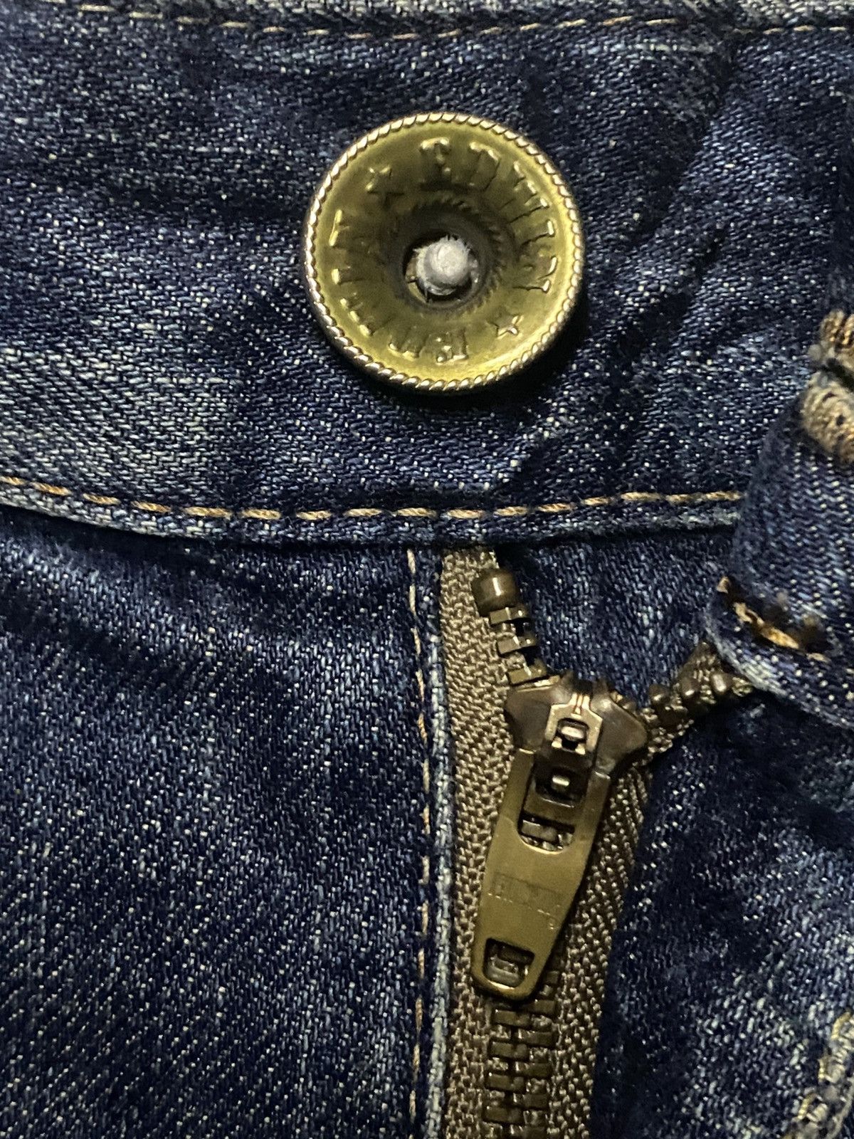 Junya Watanabe Edwin Exclusive Vintage Mud Wash Distressed Loose Jeans Size US 32 / EU 48 - 12 Thumbnail