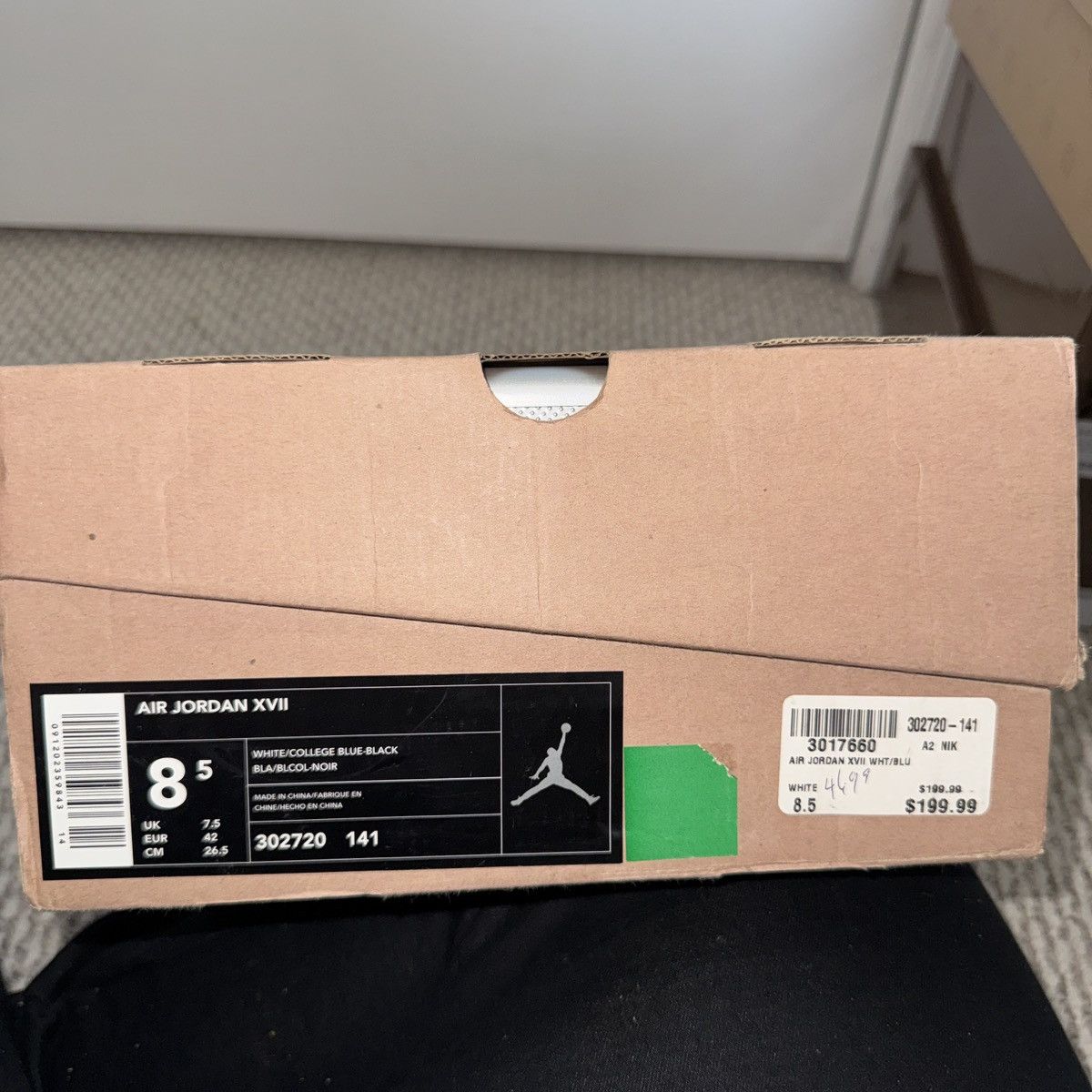 Nike Air Jordan XVII “College Blue” (2002 OG) Briefcase Sealed CD Size US 8.5 / EU 41-42 - 9 Thumbnail