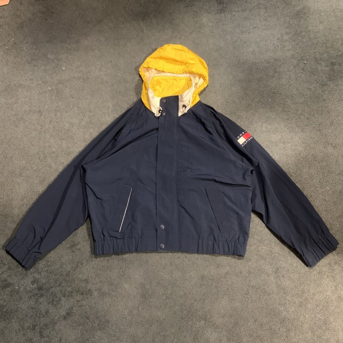 Tommy Hilfiger VINTAGE 90s-Y2K TOMMY HILFIGER WINDBREAKER JACKET Size US XL / EU 56 / 4 - 4 Thumbnail