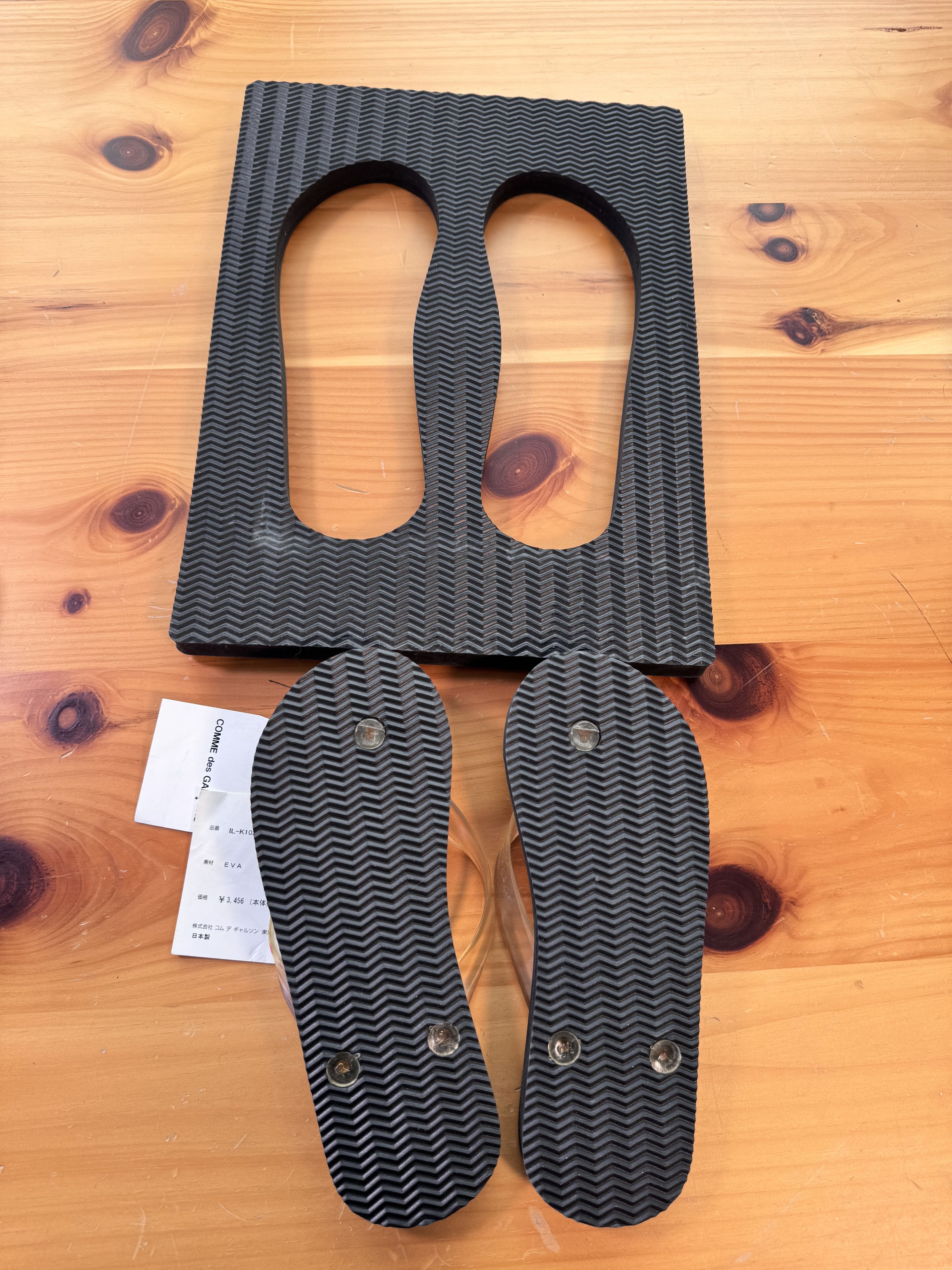 Comme des Garcons Comme Des Garcons CDG Cut Out Sandal Flip Flops Size US 6 / EU 39 - 9 Thumbnail