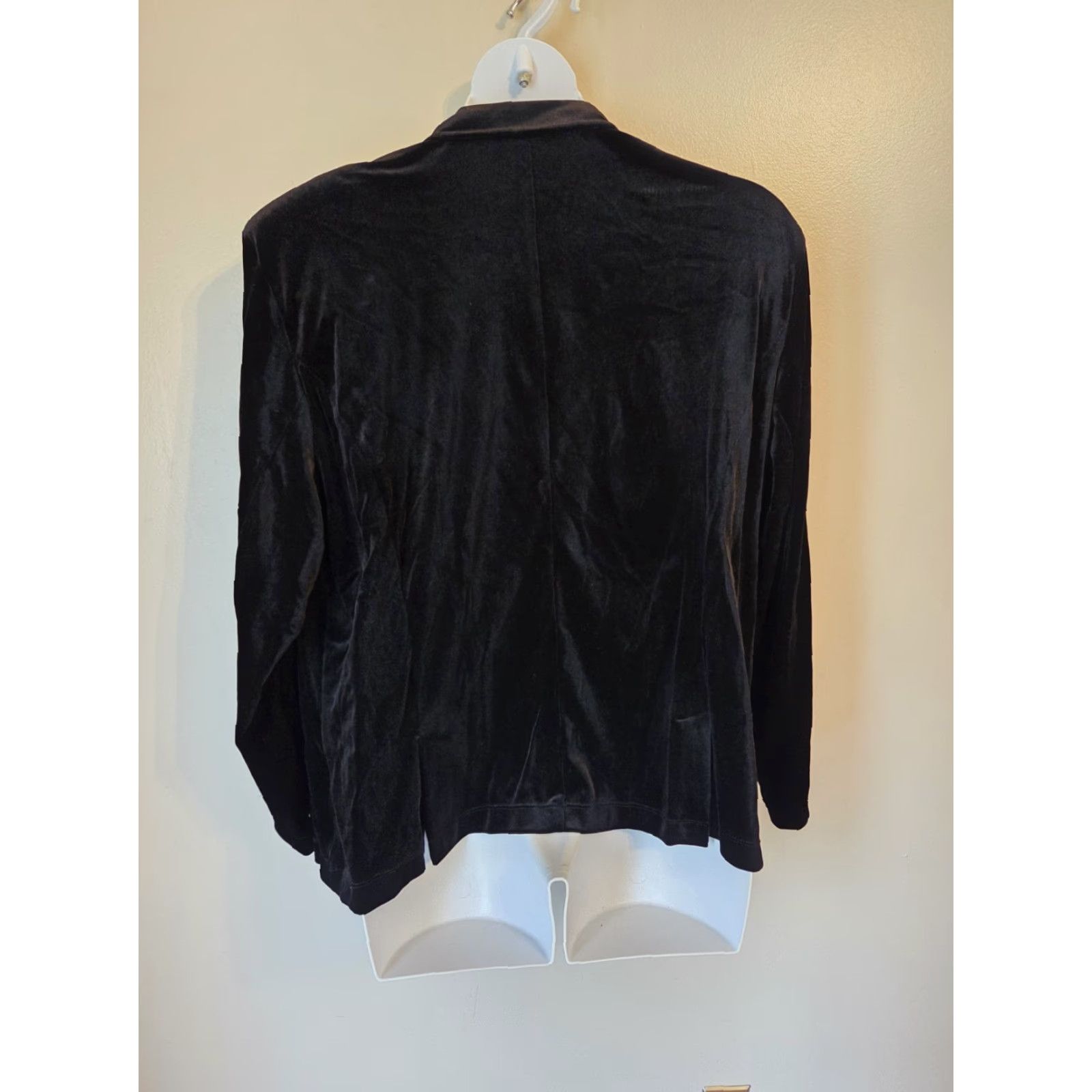 Vintage VINTAGE Notations Woman Black Velvet Layered Look Jacket Shell Top 3X Shirt Womens Velvet Shell Top 90s Black Notations Vintage 3X Size XXL / US 16-18 / IT 52-54 - 3 Thumbnail