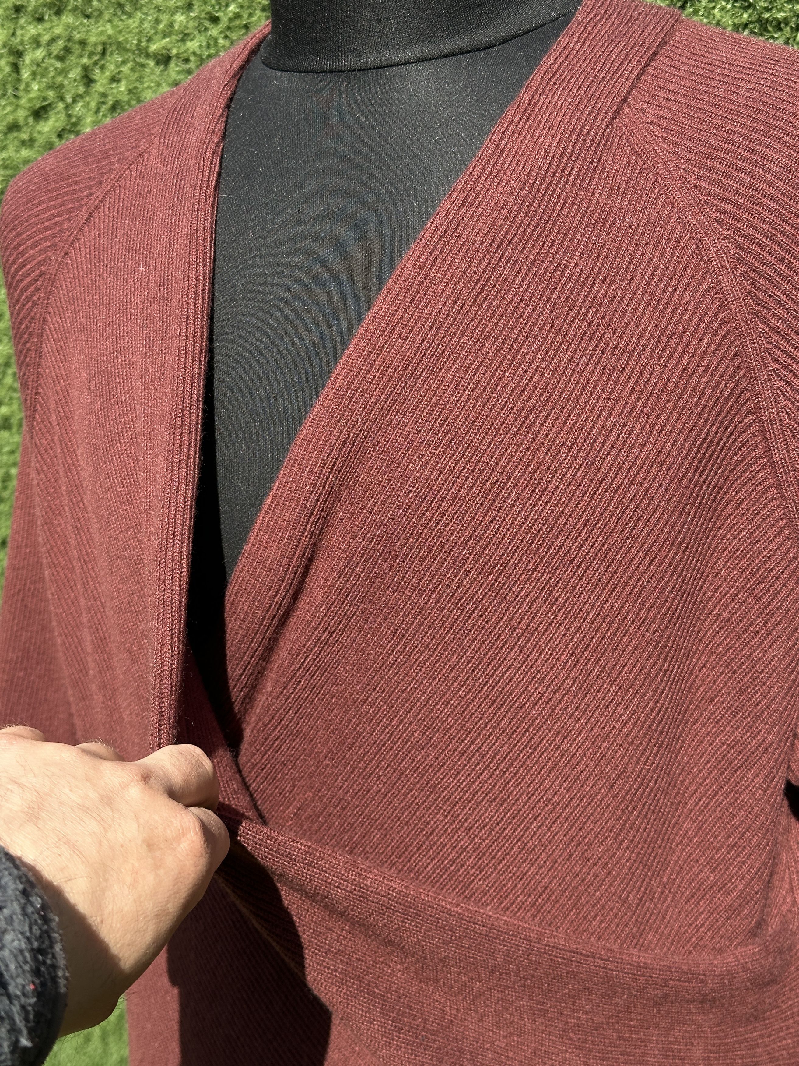 Brunello Cucinelli Brunello Cucinelli 100% Cashmere Wrap Cardigan Burgundy L Size L / US 10 / IT 46 - 8 Thumbnail