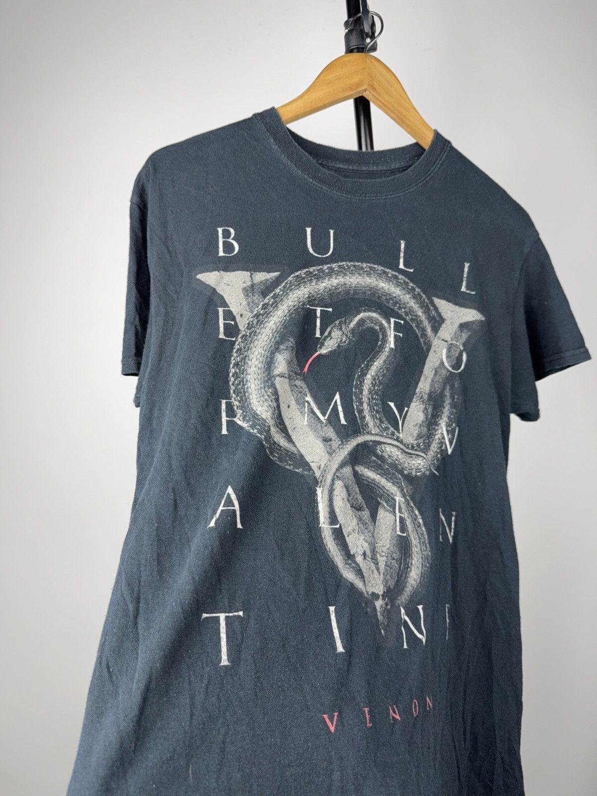 Vintage 00s Bullet For My Valentine Venom 2015 Metalcore Band Tee Size US M / EU 48-50 / 2 - 8 Thumbnail
