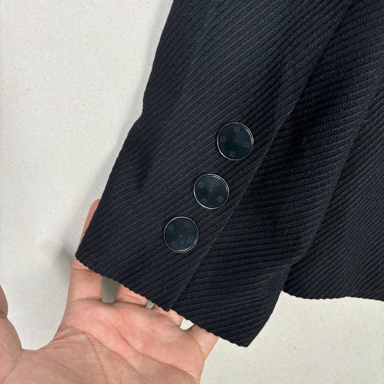 Givenchy Givenchy Glamour Classic Black Coat Jacket 42 Size M / US 6-8 / IT 42-44 - 5 Thumbnail