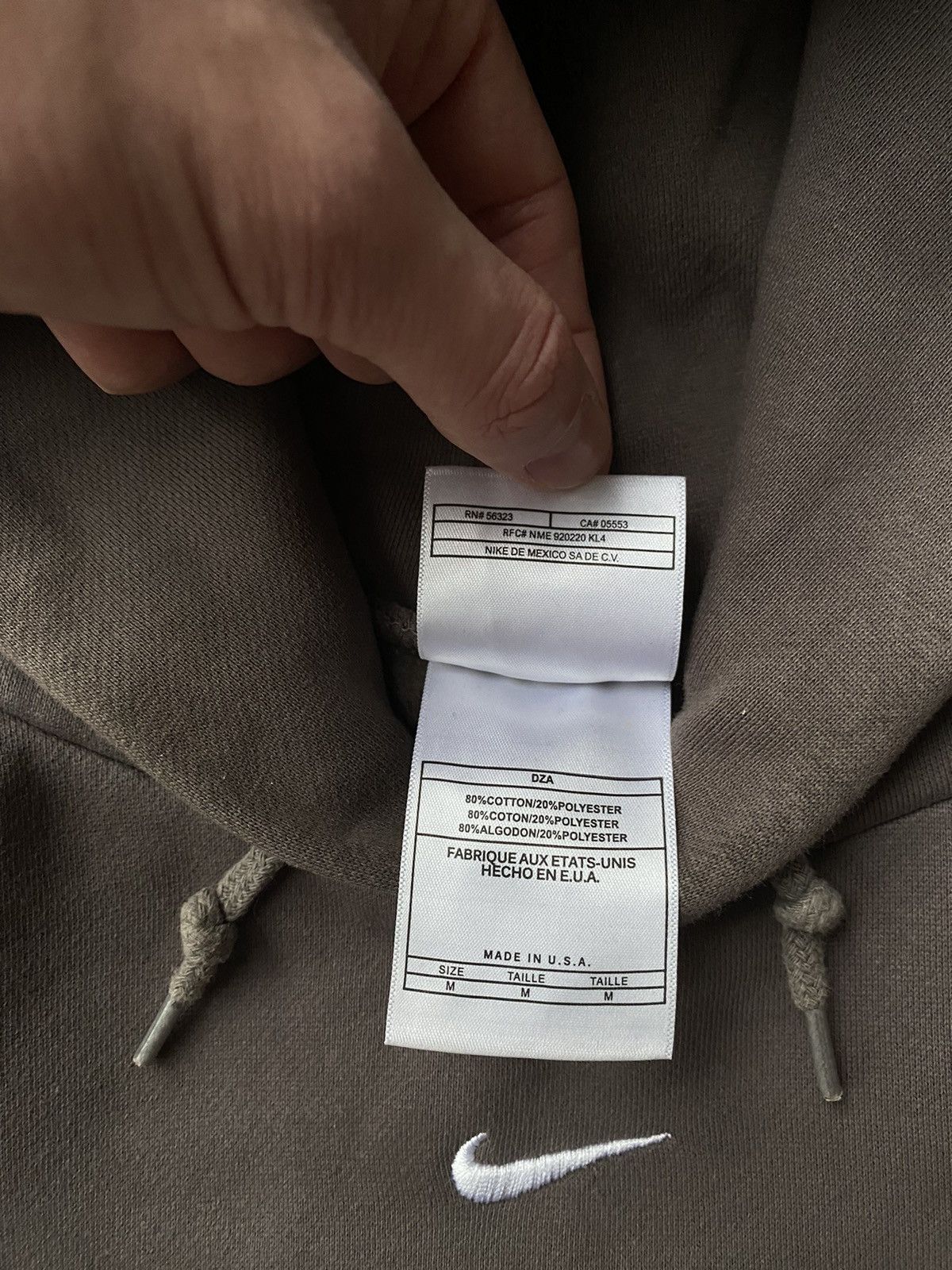 Nike Nike Vintage Center Swoosh Hoodie Made In USA Boxy Travis Size US M / EU 48-50 / 2 - 9 Thumbnail