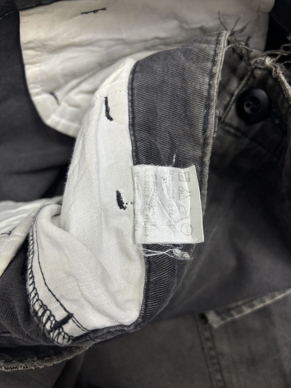 Dickies × Faded Glory × Japanese Brand Rare Vintage DICKIES Faded Grey Short Cargo Pants Size US 32 / EU 48 - 12 Thumbnail