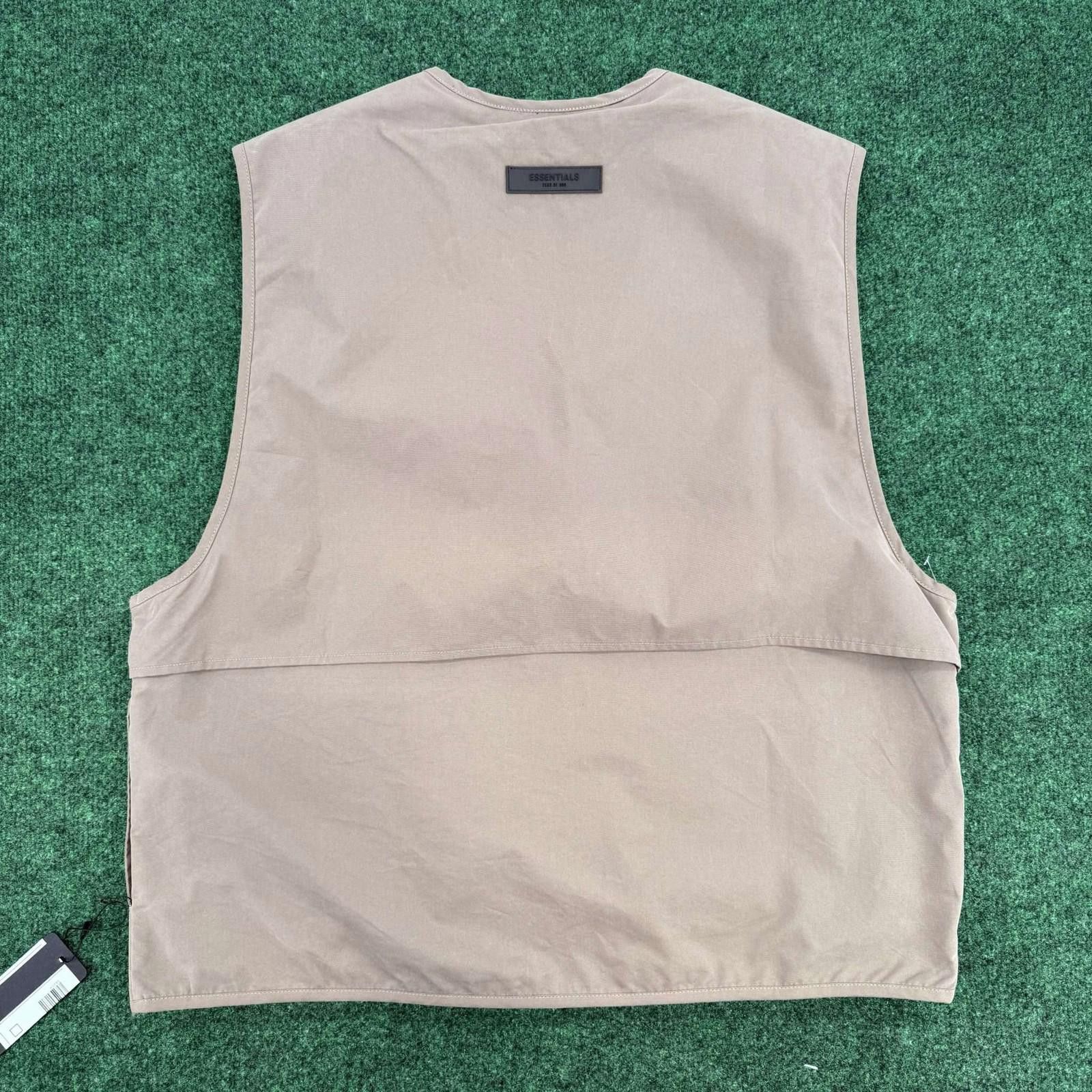 Essentials Essentials Zip Vest Wood S New Size US S / EU 44-46 / 1 - 7 Thumbnail