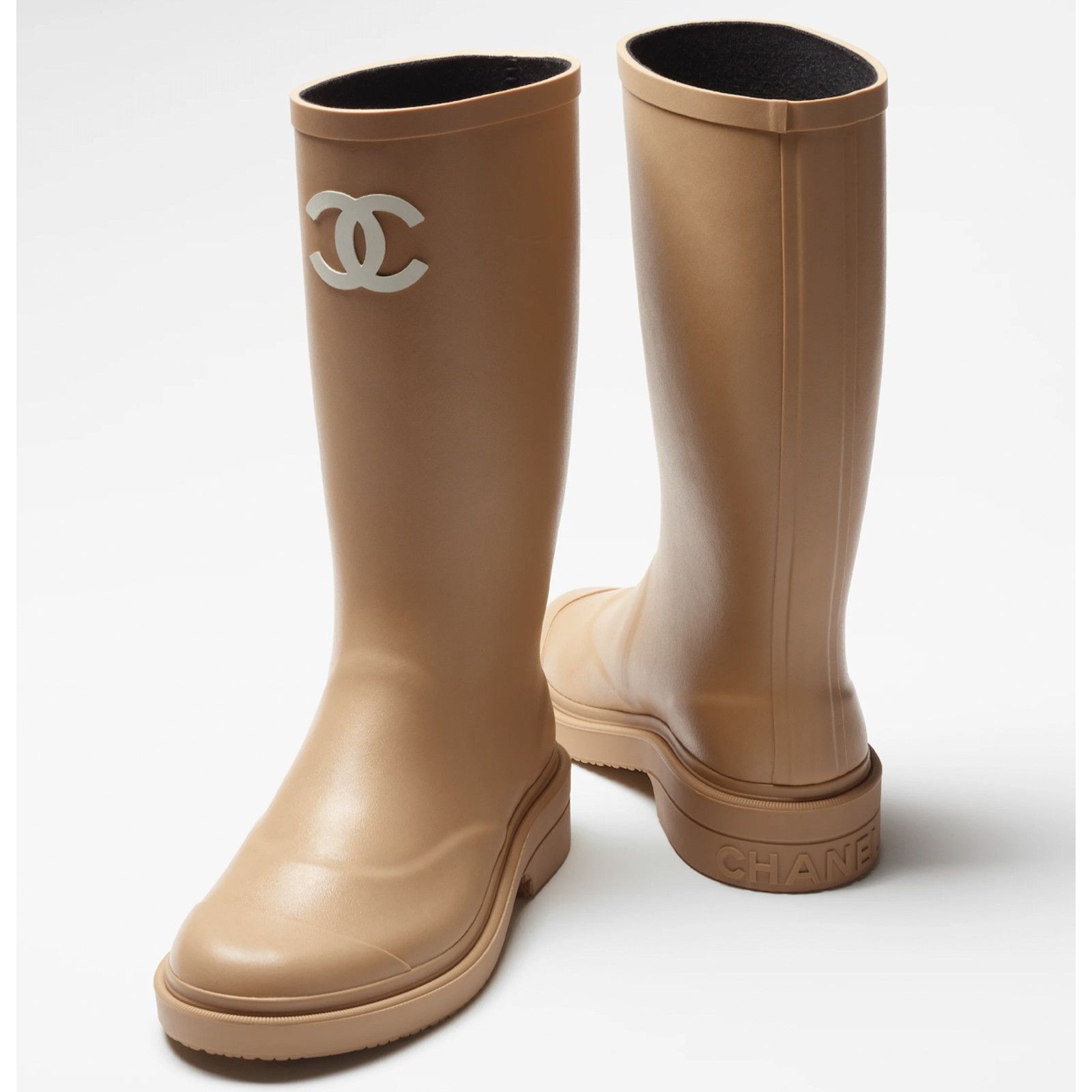 Chanel Wellington Wellies CC Logo Pull On Rubber Rain Boots 41 Size US 11 / IT 41 - 1 Thumbnail