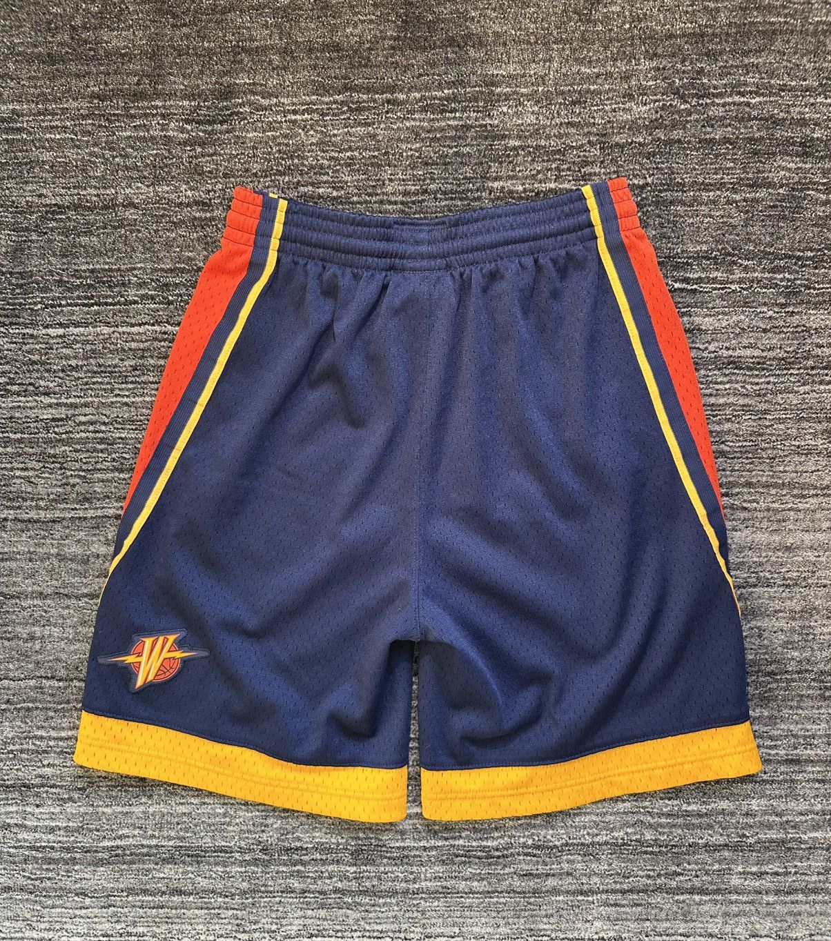 Mitchell & Ness Golden State Warriors 2009-10 Navy Swingman Shorts Size US 32 / EU 48 - 2 Thumbnail