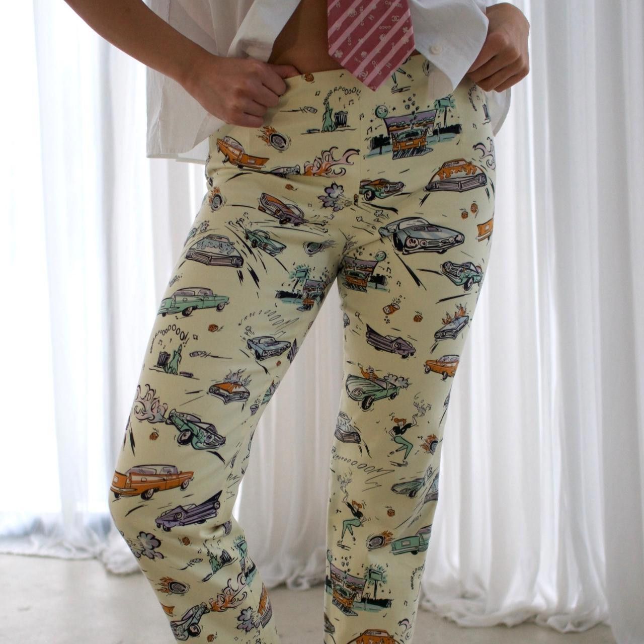 Prada Prada Car Cartoon Graphic Capri Pants Size 32" / US 10 / IT 46 - 2 Thumbnail