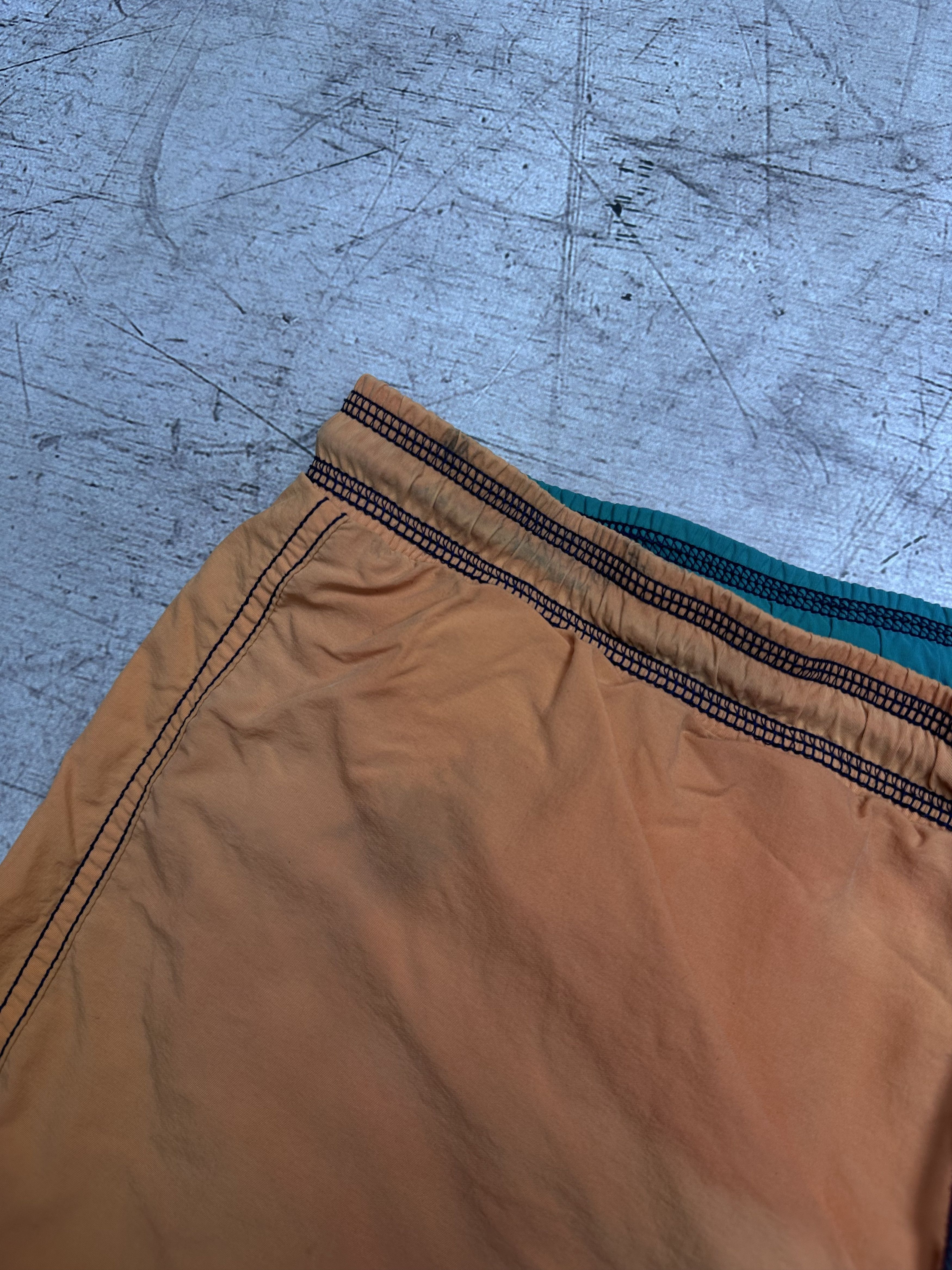 Napapijri Napapijri Vintage Mens Nylon Shorts Size US 38 / EU 54 - 4 Thumbnail
