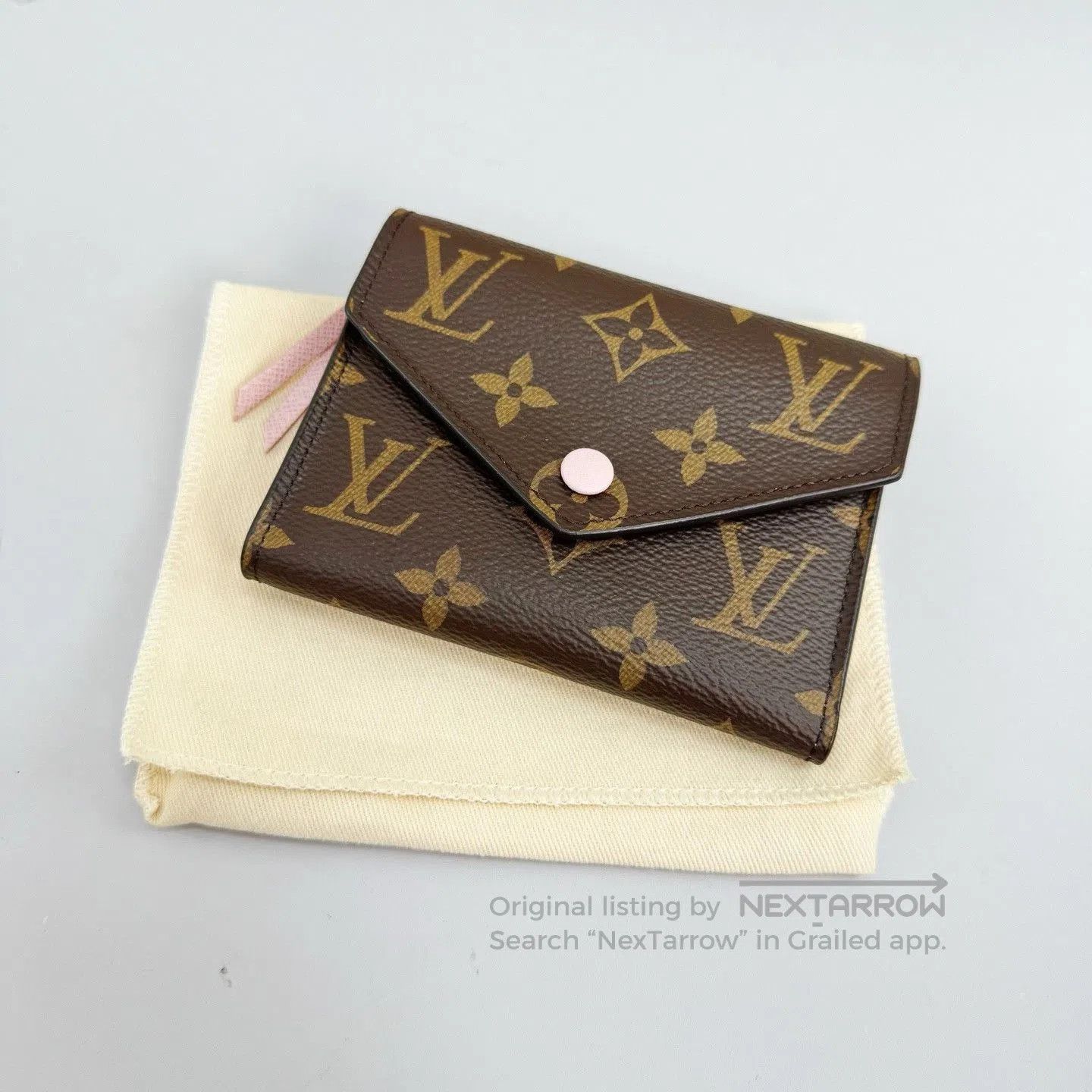 Louis Vuitton Louis Vuitton Monogram Tri-Fold Short Wallet. Size ONE SIZE - 6 Thumbnail
