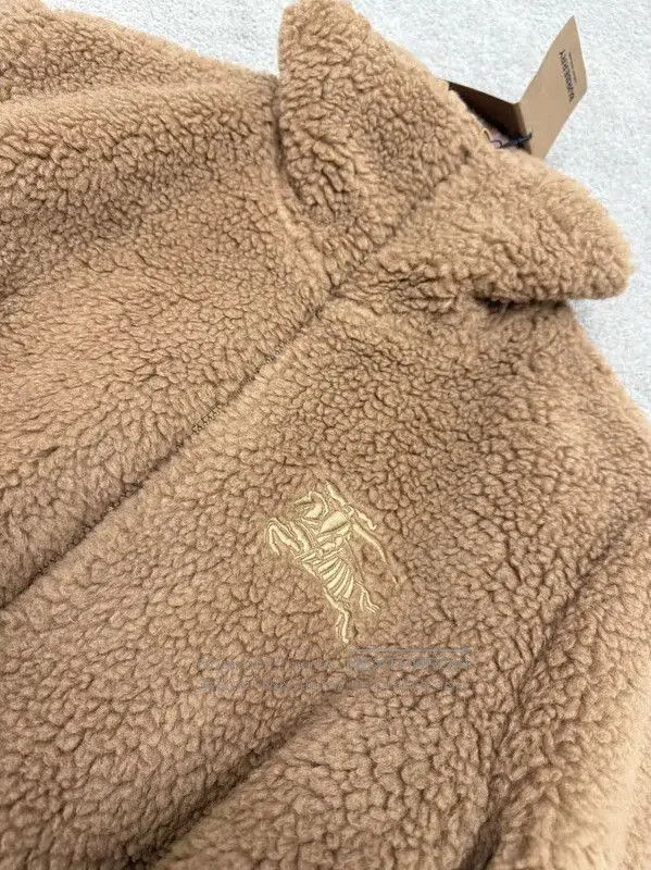 Burberry Burberry Winter Khaki Wool Logo Coat. Size M / US 6-8 / IT 42-44 - 2 Thumbnail