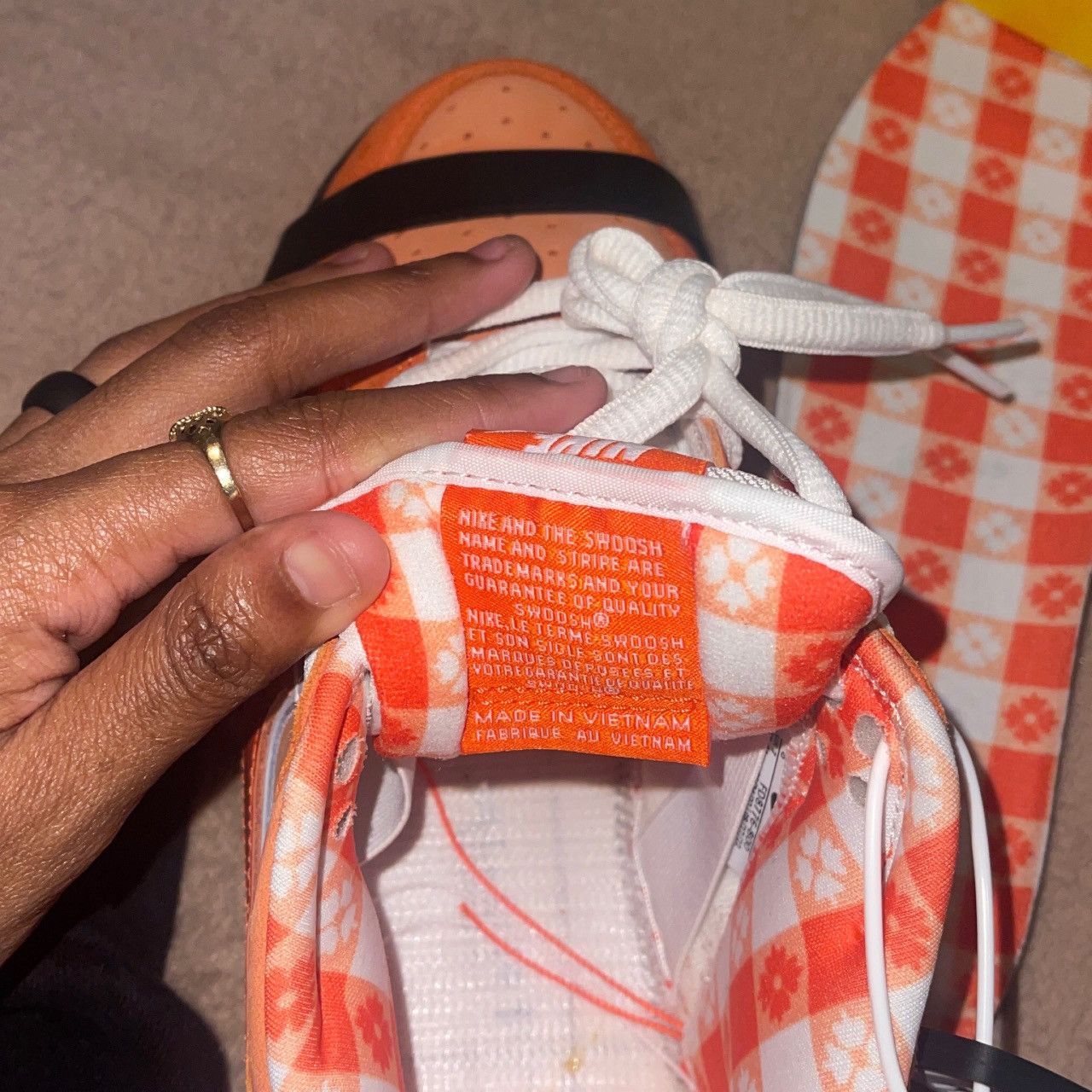 Nike Orange lobster Size US 8 / EU 41 - 9 Thumbnail