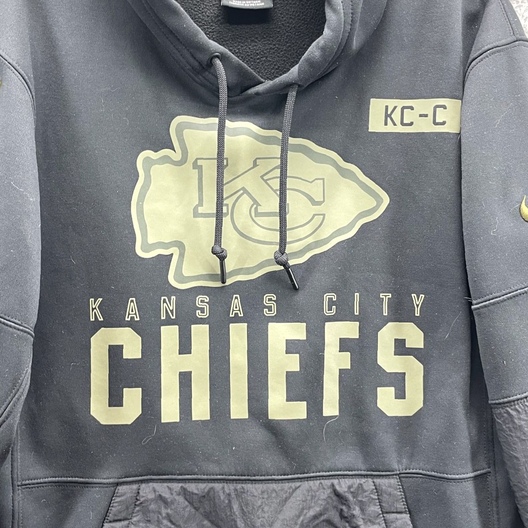 Nike Nike Hoodie Men's Salute to Service On Field Freedom Kansas City Chiefs NFL Graphic Print Black XS/S/M/L? Size US S / EU 44-46 / 1 - 4 Thumbnail