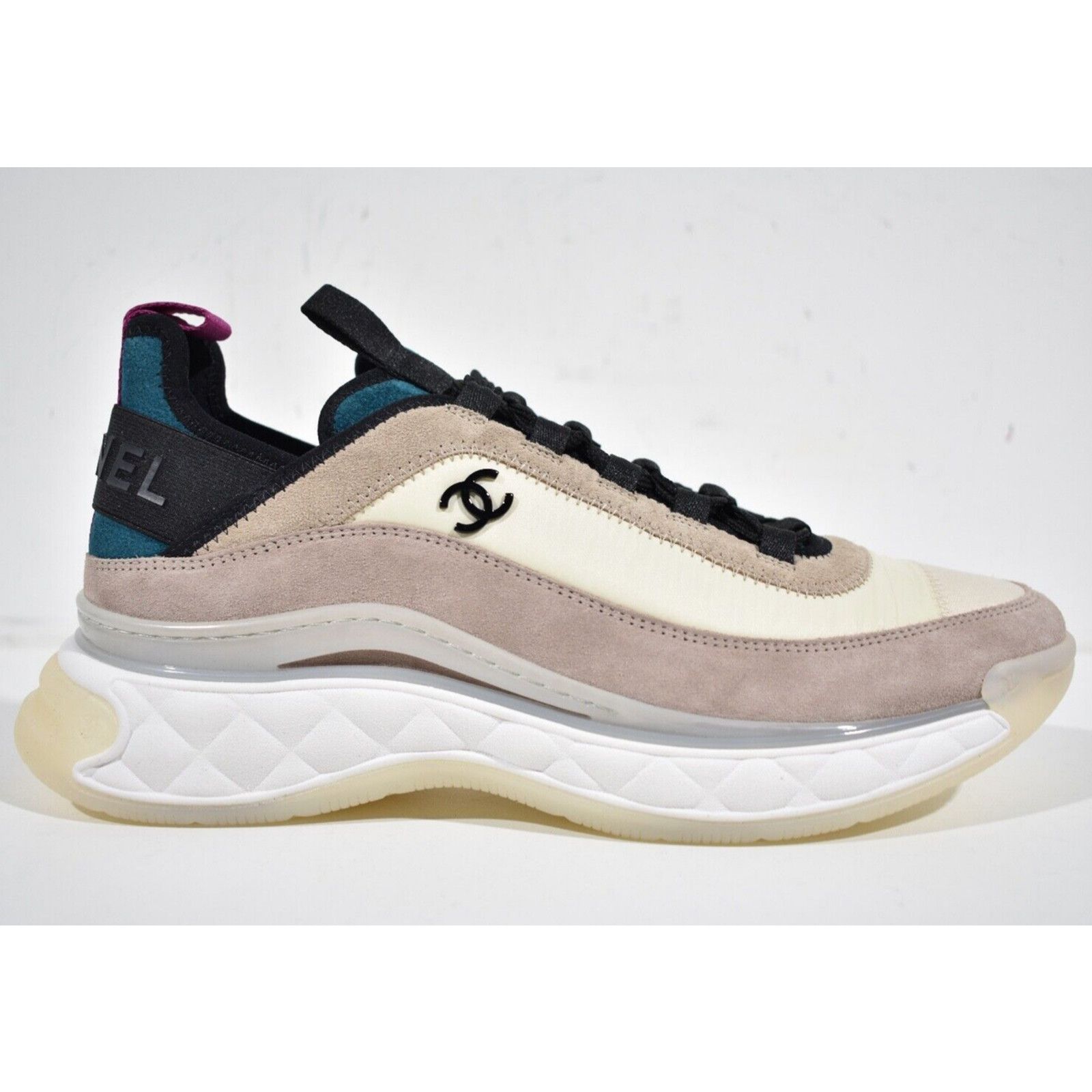 Chanel 20K CC Logo Lace Up Flat Runner Trainer Sneaker 41 Size US 11 / IT 41 - 2 Thumbnail