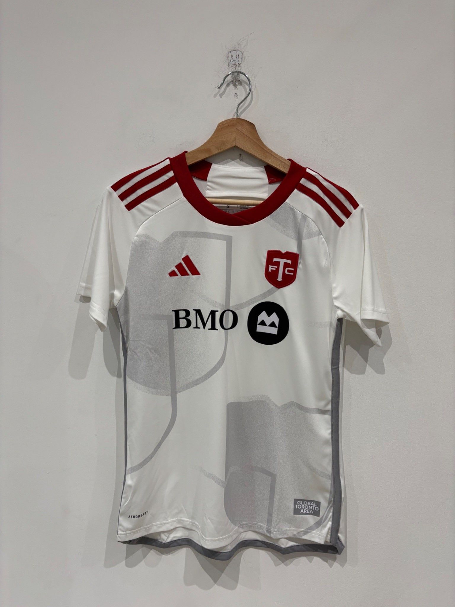 Other Toronto FC 24/25 Away Authentic Jersey Size US S / EU 44-46 / 1 - 1 Thumbnail