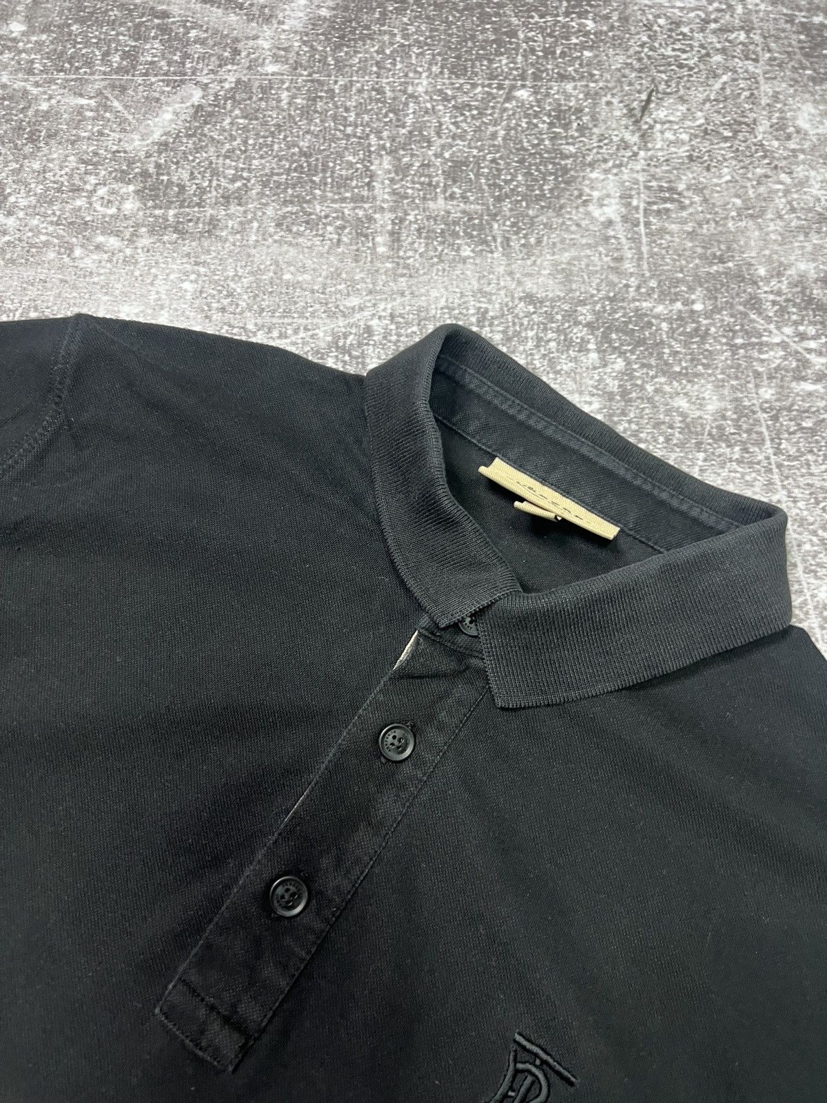 Burberry Burberry T Shirt Polo Luxury Vintage Small Logo Size US L / EU 52-54 / 3 - 4 Thumbnail