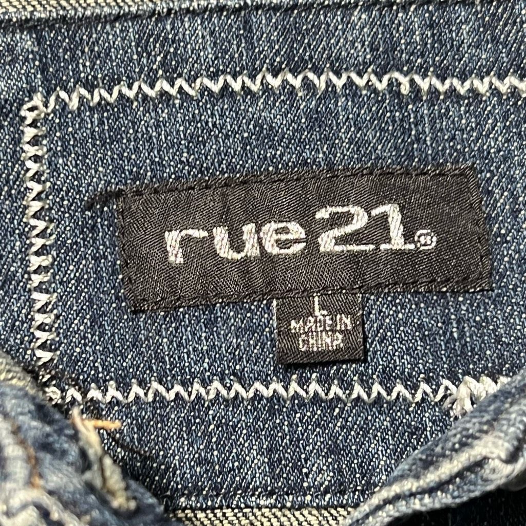 rue21 Rue21, Button Front Contrast Stitching Denim Jacket, Junior’ Size L / US 10 / IT 46 - 3 Thumbnail