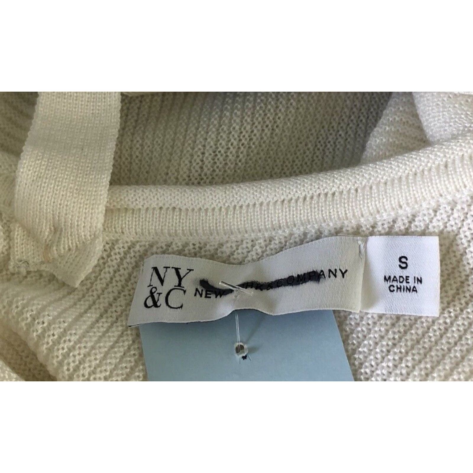 Vintage NY & Co Sweater S Ivory Asymmetrical Strappy Back Cuffed LongSleeve Boho Shirt Womens Size S / US 4 / IT 40 - 5 Thumbnail