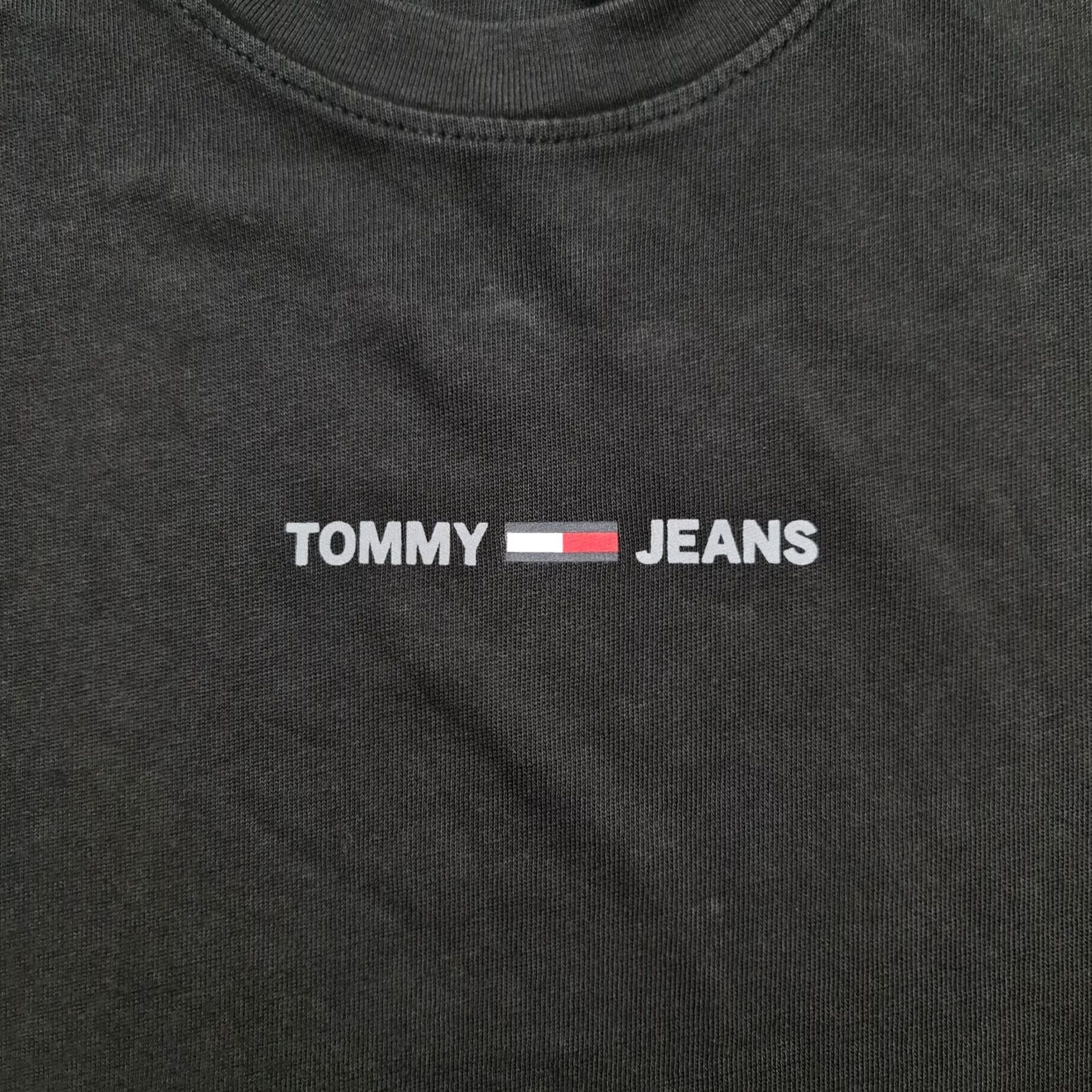 Tommy Hilfiger Tommy Jeans Womens T Shirt XS Oversized Crew Neck Logo Tee Cotton Black White Short Sleeves Size XS / US 0-2 / IT 36-38 - 3 Thumbnail