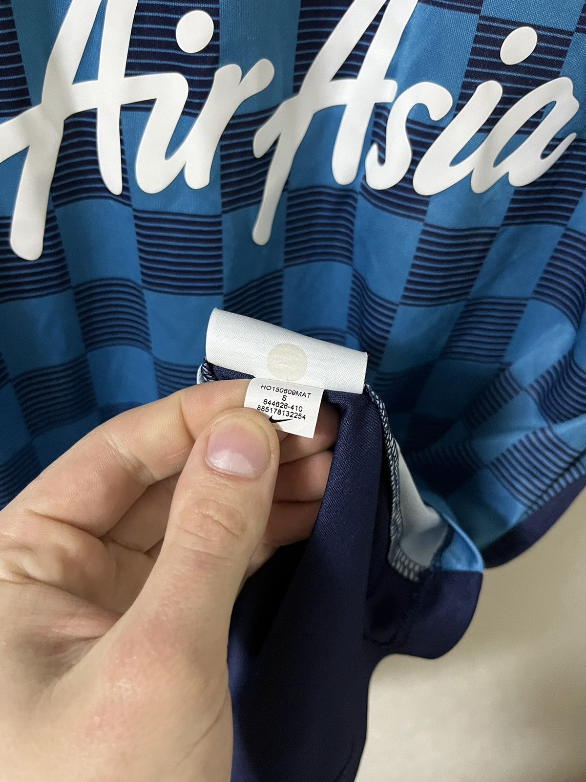 Vintage Nike Queens Park Rangers 15/16 Third Kit Vintage Jersey Size US S / EU 44-46 / 1 - 8 Thumbnail
