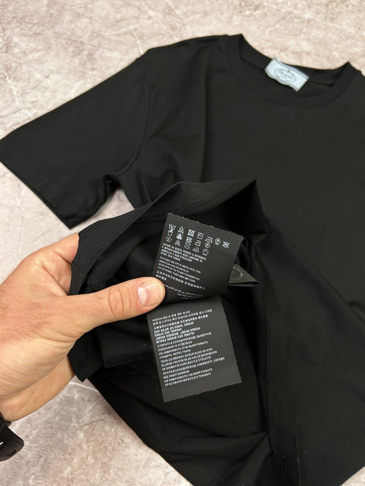 Prada Prada Milano T-shirt Women’s Size L Size L / US 10 / IT 46 - 10 Thumbnail