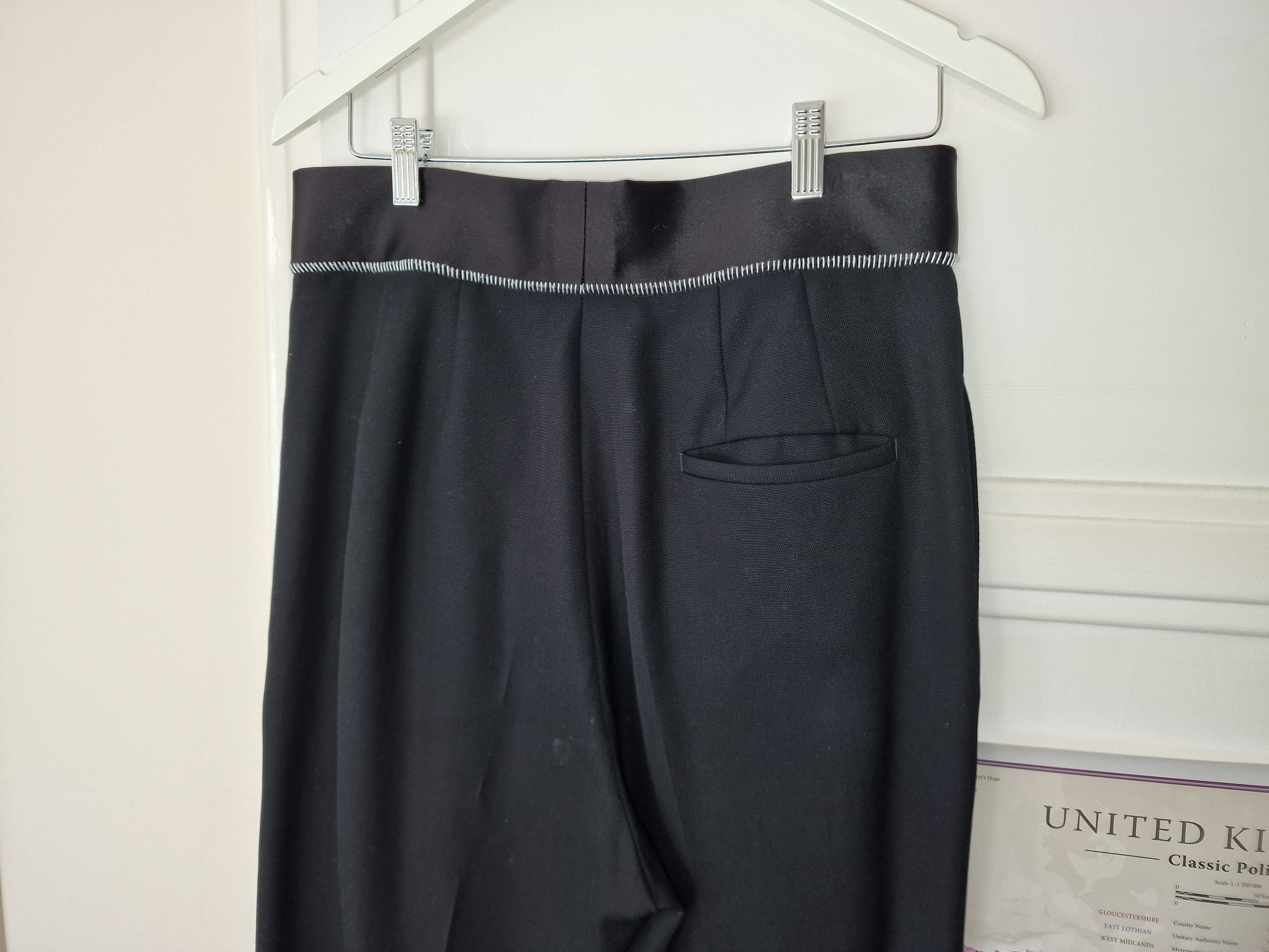 Haider Ackermann SS18 Black High Waist Silk Waistband Pleated Trousers (46) Size US 30 / EU 46 - 4 Thumbnail