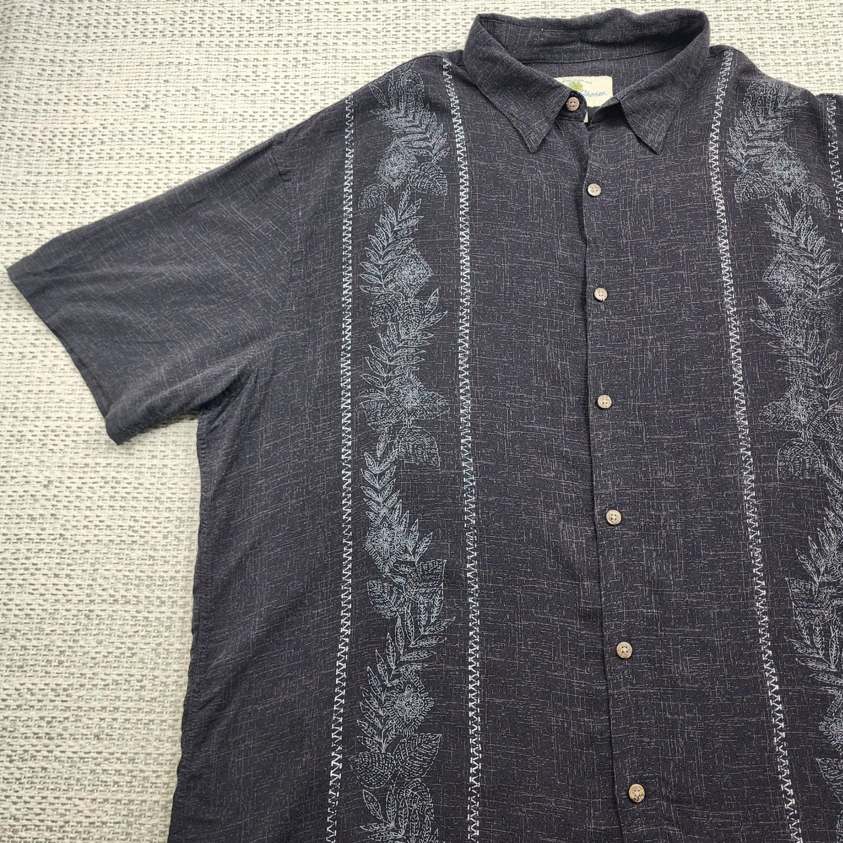 Vintage Island Shores Shirt Mens XL Rayon Floral Embroidered Button Up Hawaiian Camp Size US XL / EU 56 / 4 - 3 Thumbnail