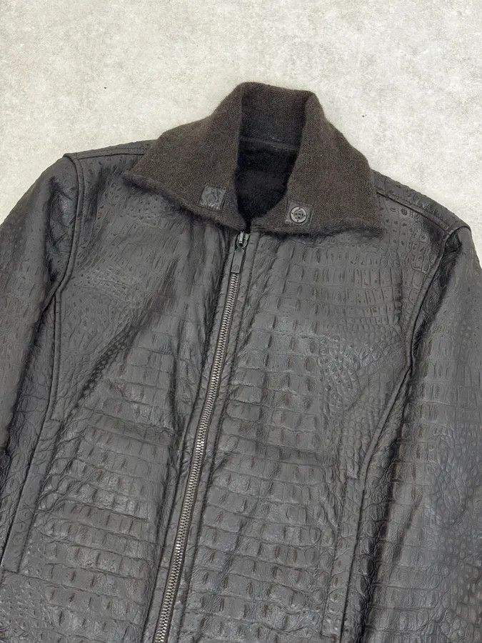 Giorgio Armani 2000s Giorgio Armani Crocodile Effect Brown Leather Aviator Jacket Size US M / EU 48-50 / 2 - 5 Thumbnail