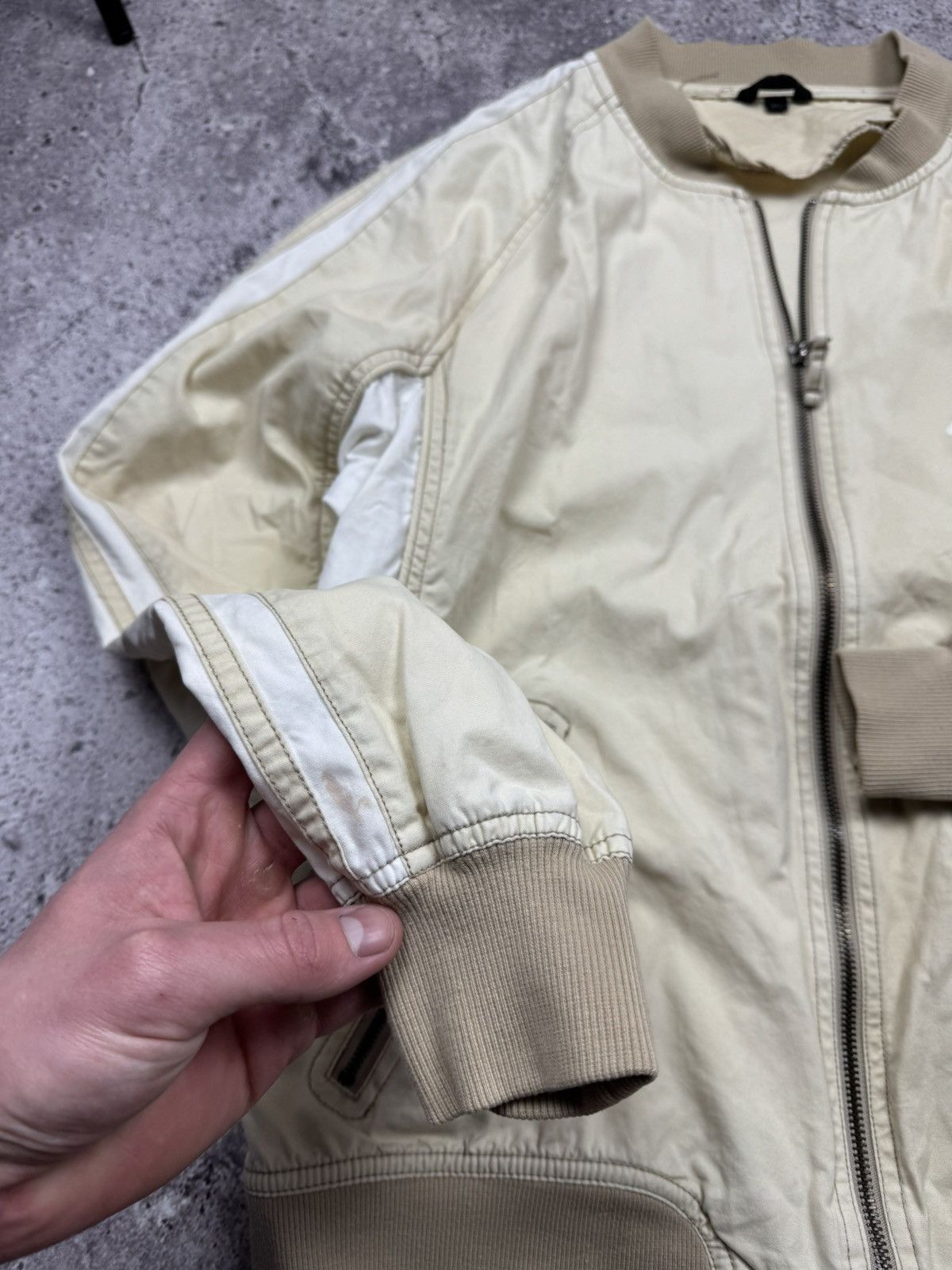 Asics Vintage ASICS 90’s Japan 77 Bomber Jacker Archive Rare Size US M / EU 48-50 / 2 - 5 Thumbnail