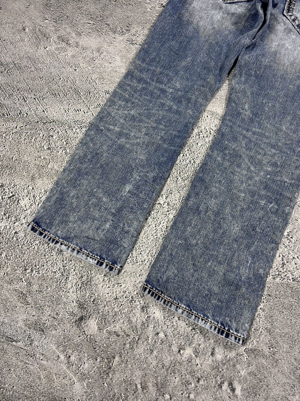 Rock Revival Rock Revival vintage blue jeans Y2K flared Size US 31 - 4 Thumbnail