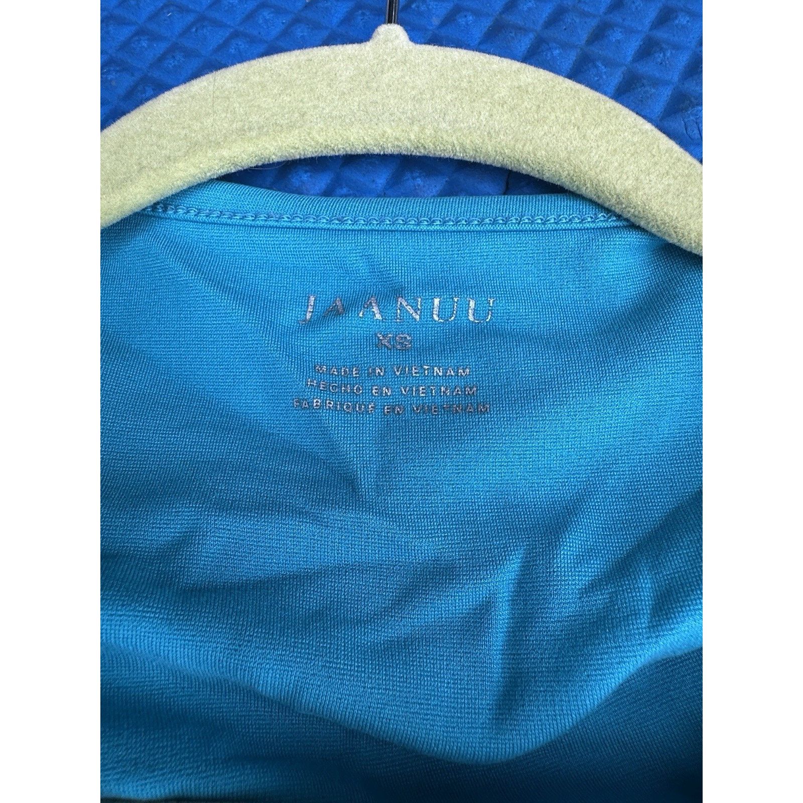 Other Jaanuu Women's Teal Blue Scrub Set Top XS Bottoms XXS Size XS / US 0-2 / IT 36-38 - 14 Thumbnail